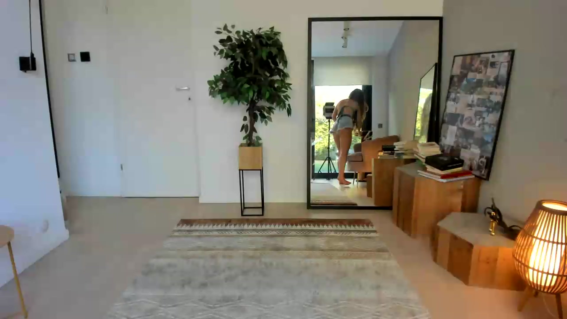 Gallery image thumbnail from SerenDYpity's myfreecams stream on, 08/14/2026, 16:10 image 15 of 20