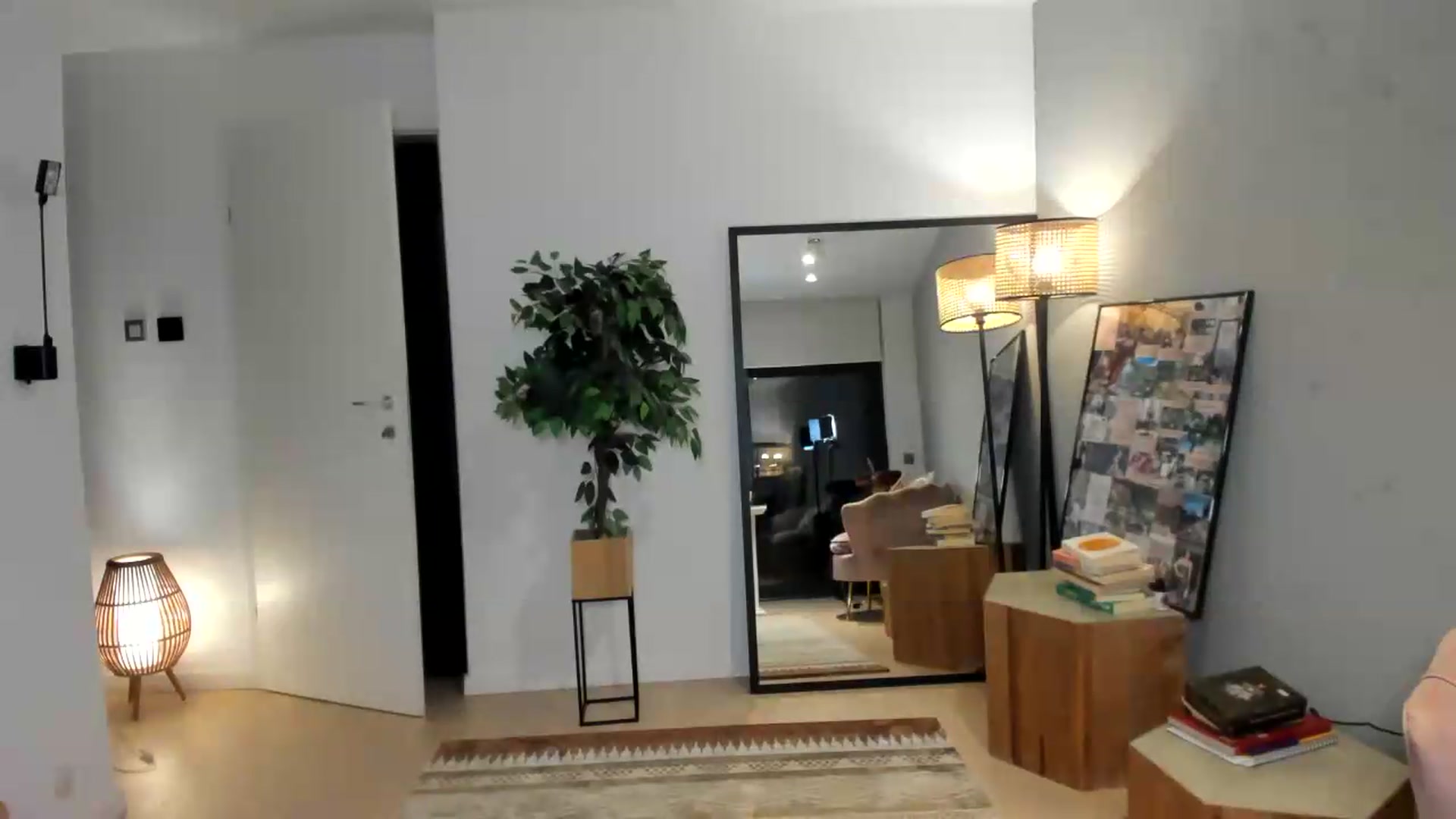 Gallery image thumbnail from SerenDYpity's myfreecams stream on, 08/15/2026, 19:14 image 20 of 20