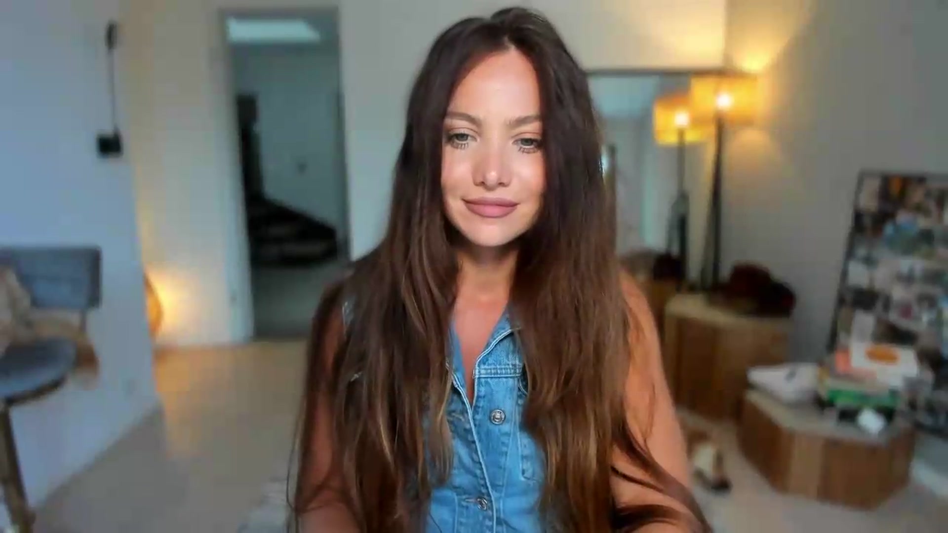 Gallery image thumbnail from SerenDYpity's myfreecams stream on, 08/19/2026, 16:24 image 17 of 20