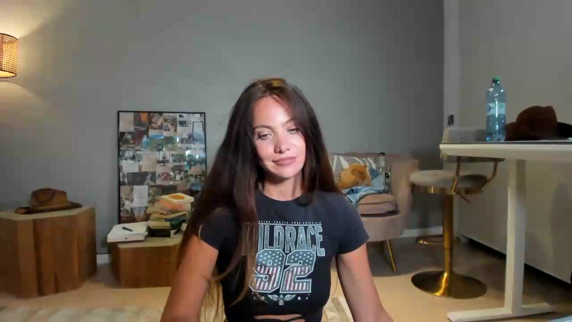 Gallery image thumbnail from SerenDYpity's myfreecams stream on, 08/19/2026, 19:49 image 14 of 20