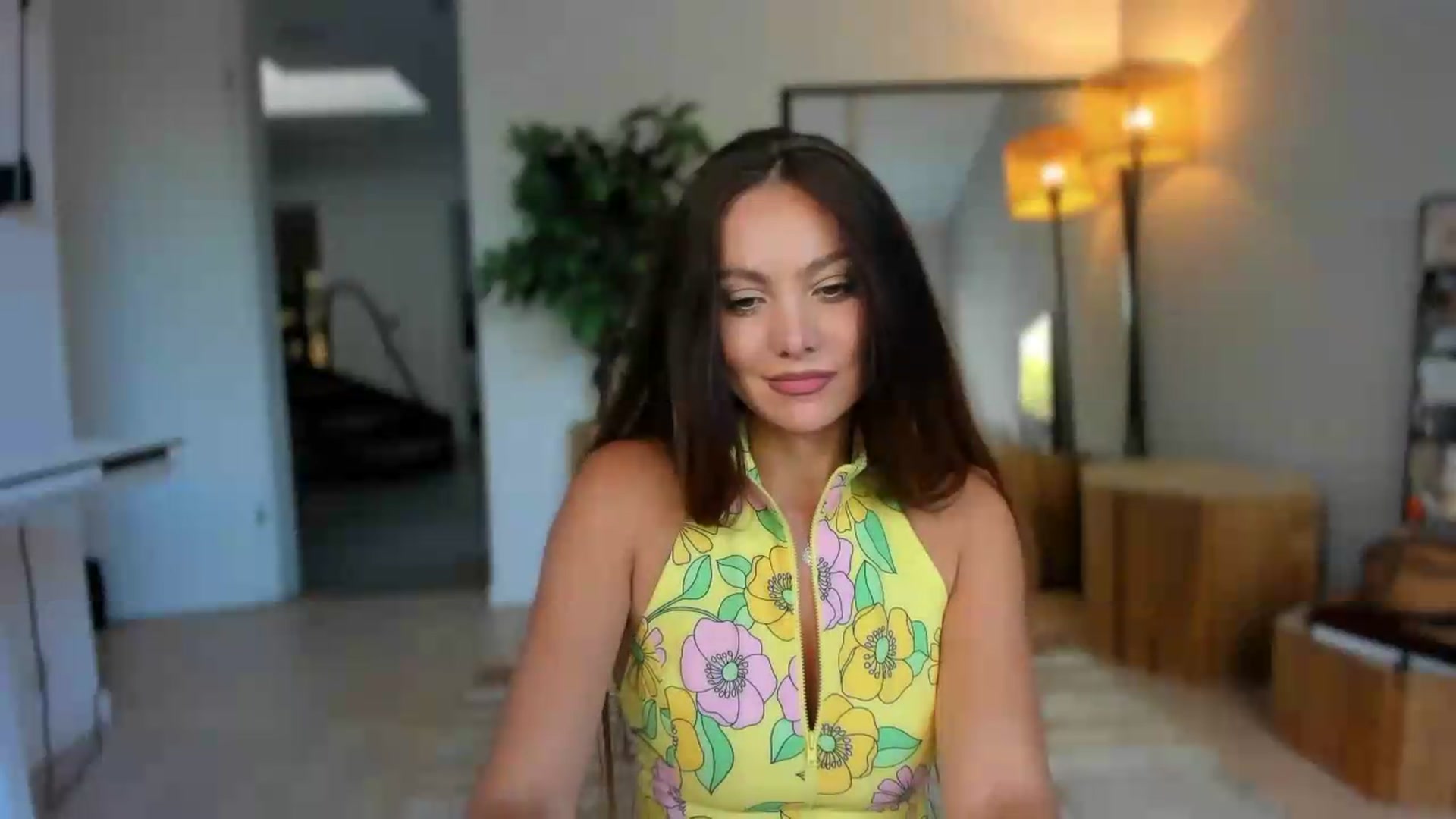 Gallery image thumbnail from SerenDYpity's myfreecams stream on, 09/06/2026, 18:11 image 7 of 20