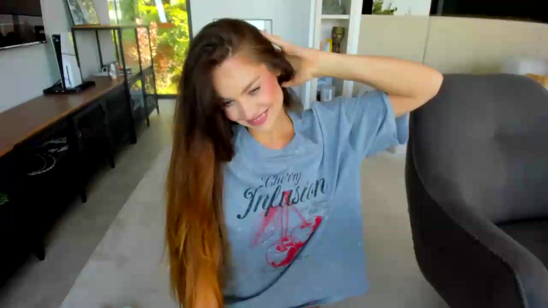 Gallery image thumbnail from SerenDYpity's myfreecams stream on, 09/09/2026, 15:12 image 8 of 20