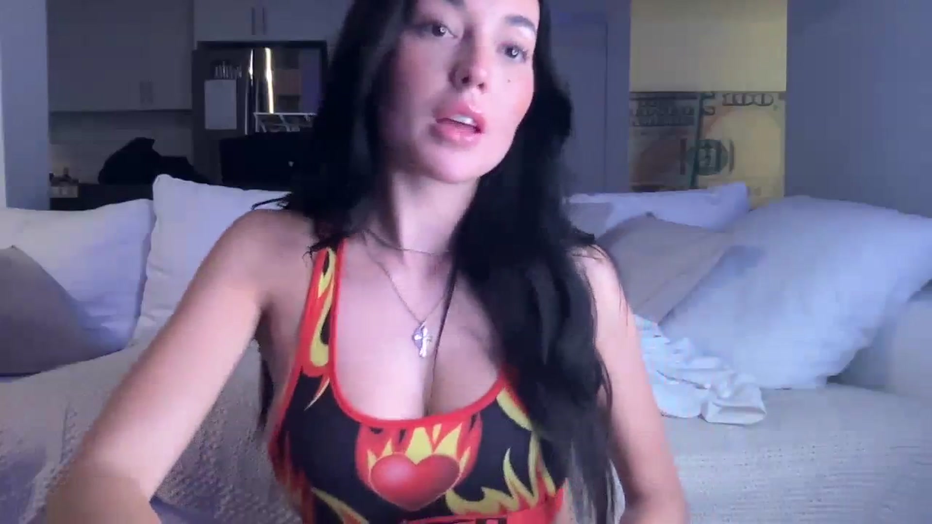 Gallery image thumbnail from SerenaBecker_'s myfreecams stream on, 03/14/2024, 05:13 image 15 of 20