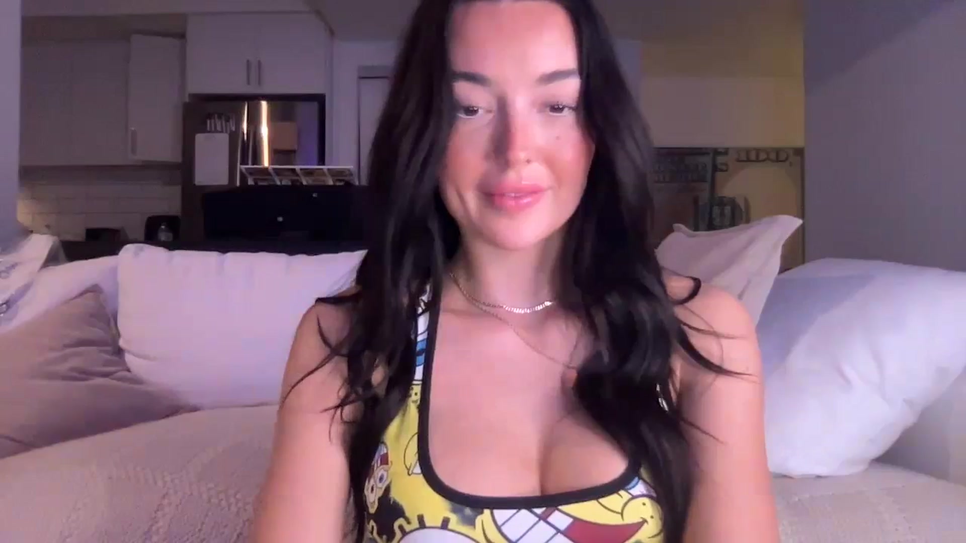 Gallery image thumbnail from SerenaBecker_'s myfreecams stream on, 03/19/2024, 06:18 image 9 of 20