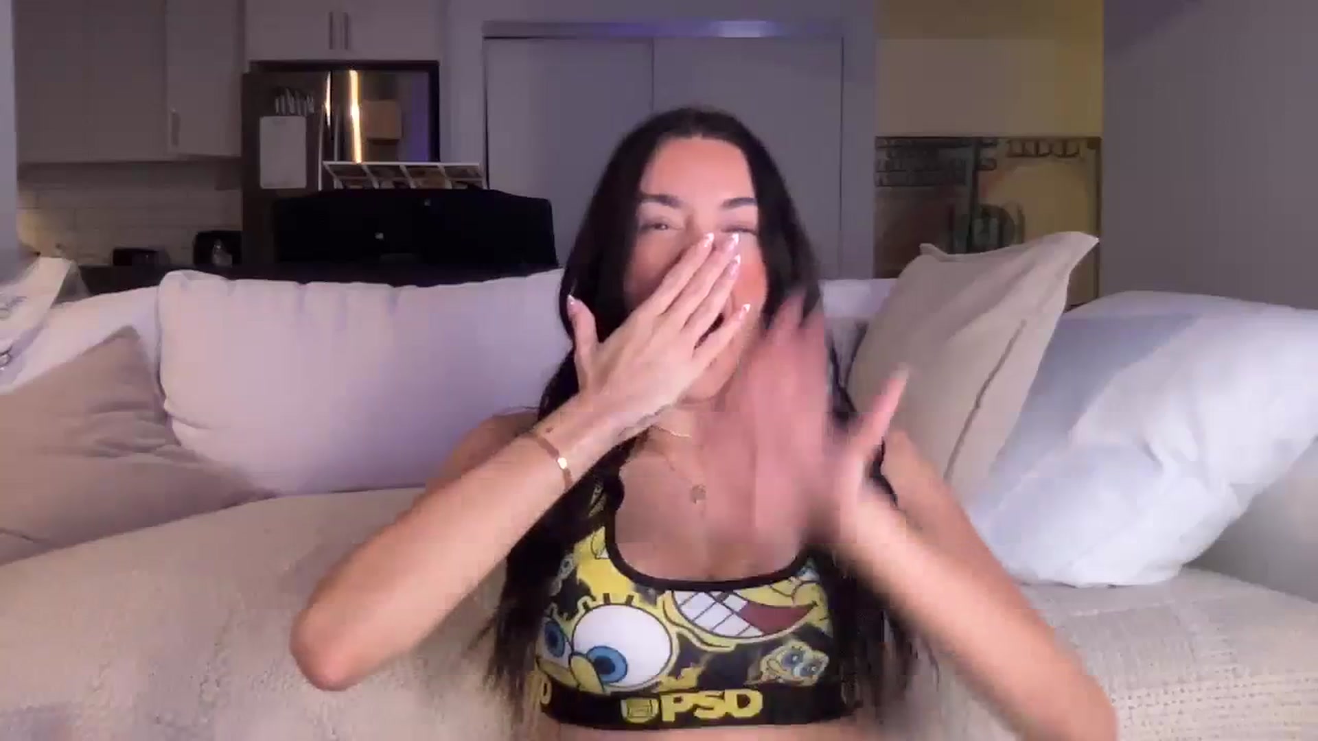 Gallery image thumbnail from SerenaBecker_'s myfreecams stream on, 03/19/2024, 06:18 image 6 of 20