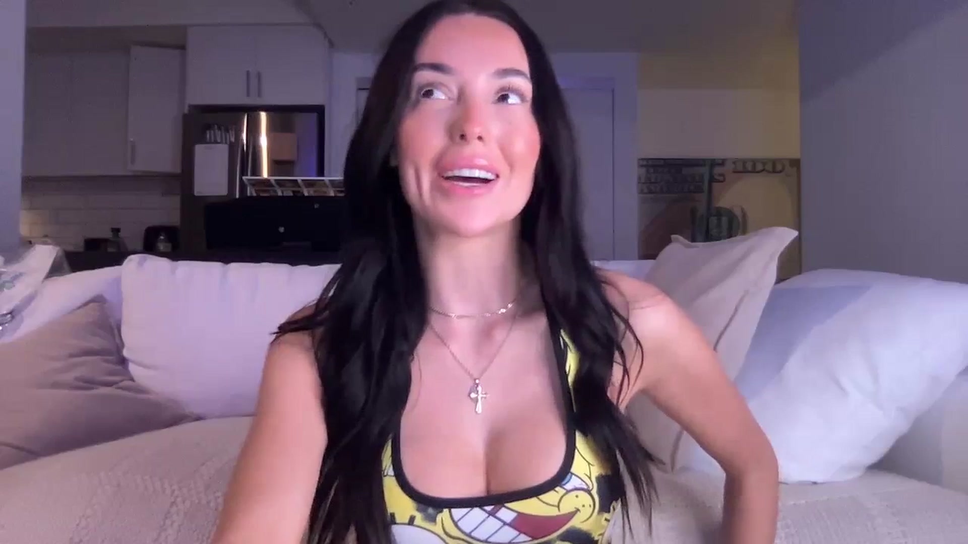 Gallery image thumbnail from SerenaBecker_'s myfreecams stream on, 03/19/2024, 06:18 image 3 of 20