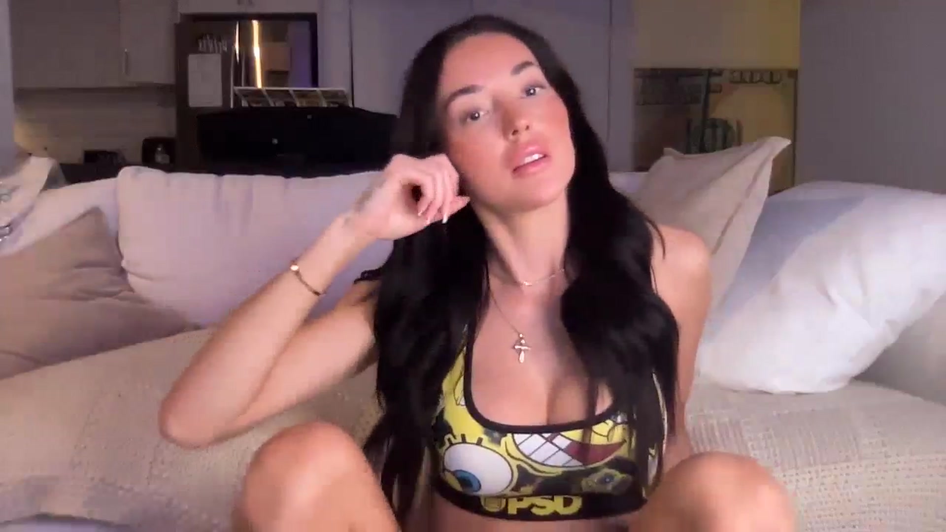 Gallery image thumbnail from SerenaBecker_'s myfreecams stream on, 03/19/2024, 06:18 image 16 of 20