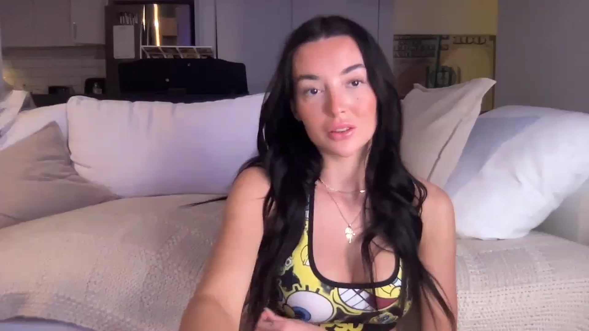 Gallery image thumbnail from SerenaBecker_'s myfreecams stream on, 03/19/2024, 06:18 image 7 of 20