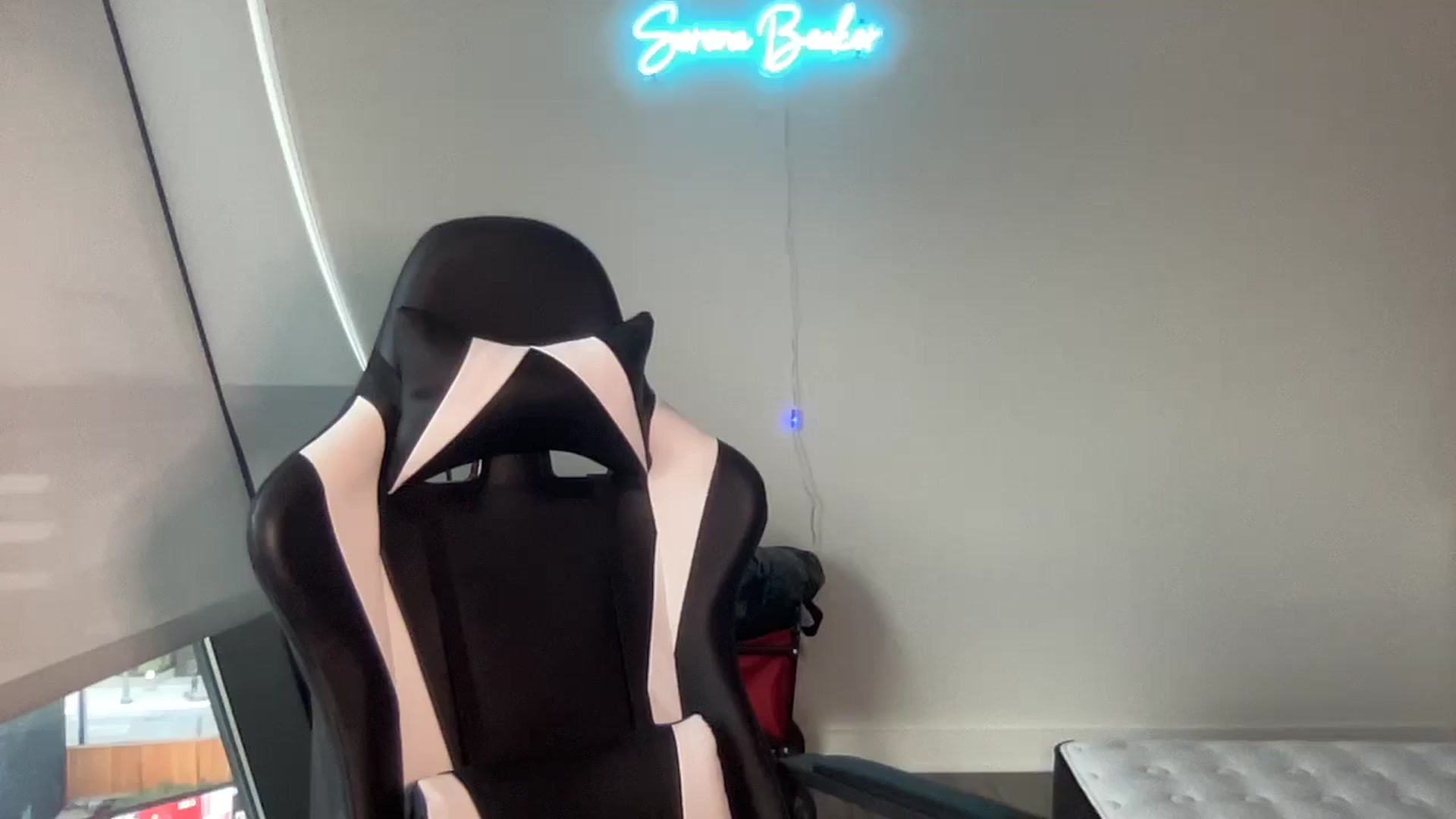 Gallery image thumbnail from SerenaBecker_'s myfreecams stream on, 05/03/2024, 02:26 image 20 of 20