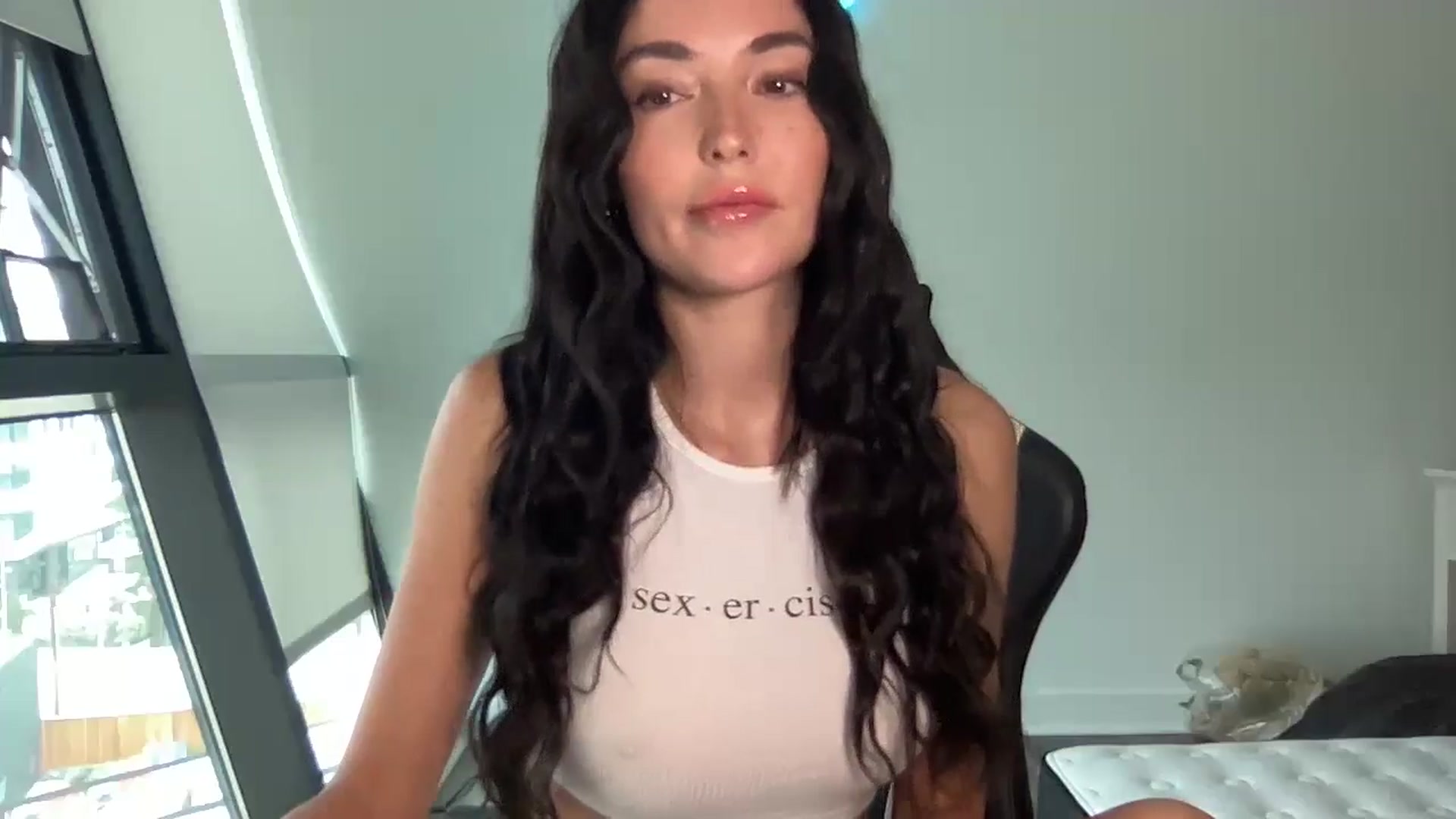 Gallery image thumbnail from SerenaBecker_'s myfreecams stream on, 05/16/2024, 05:24 image 4 of 20
