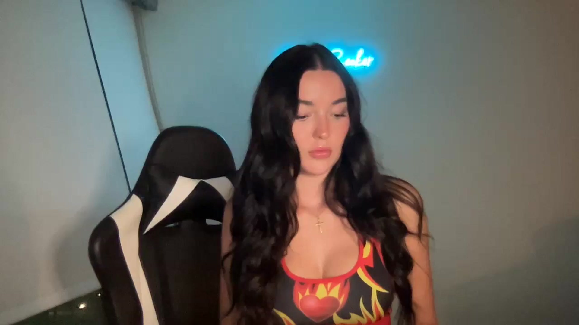 Gallery image thumbnail from SerenaBecker_'s myfreecams stream on, 06/04/2024, 04:01 image 9 of 20