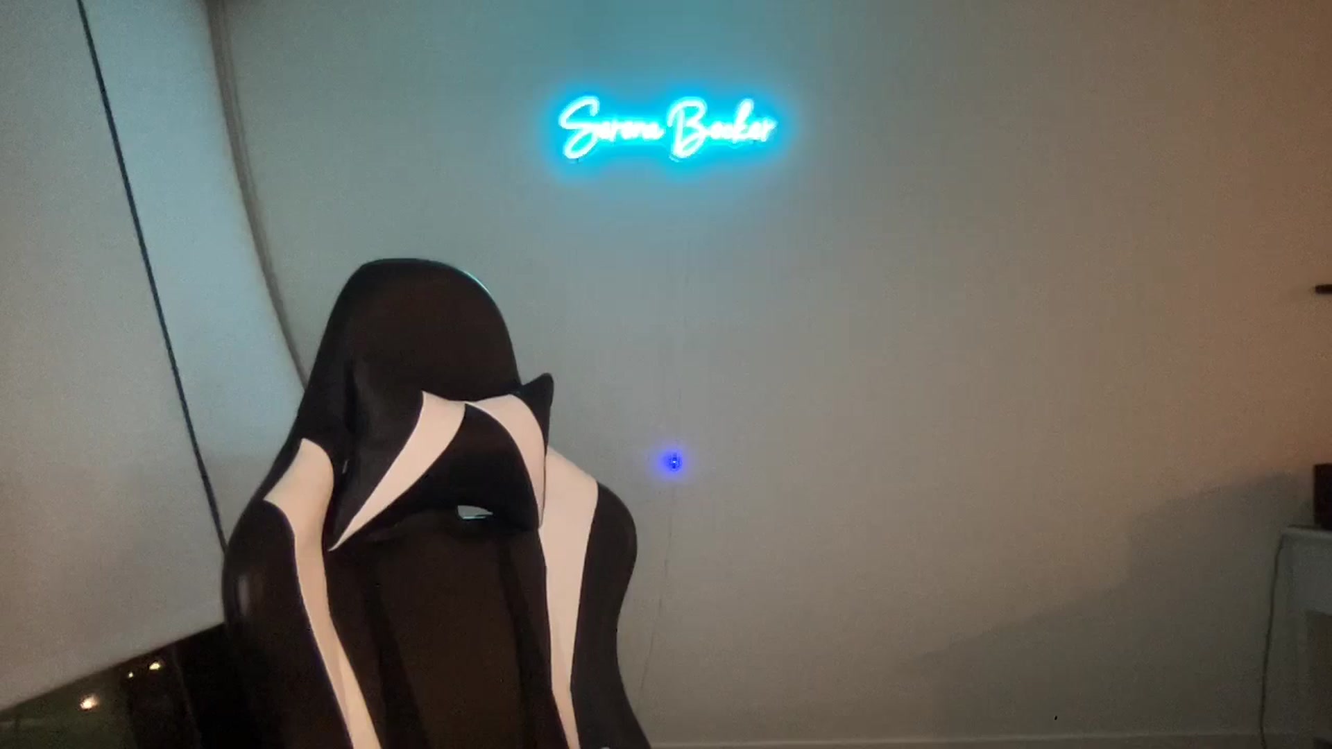 Gallery image thumbnail from SerenaBecker_'s myfreecams stream on, 06/05/2024, 06:55 image 8 of 20