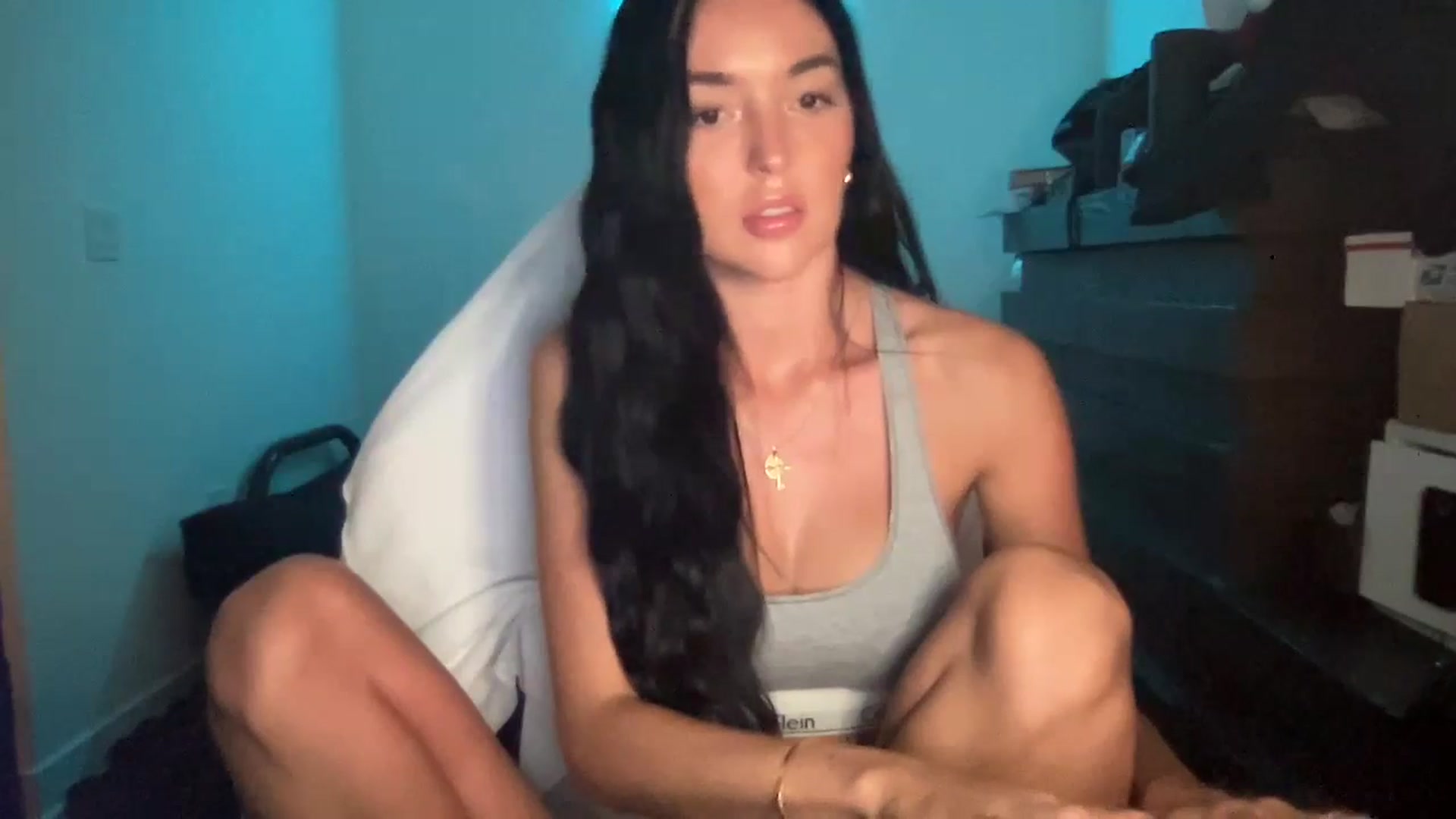Gallery image thumbnail from SerenaBecker_'s myfreecams stream on, 07/19/2024, 05:47 image 18 of 20