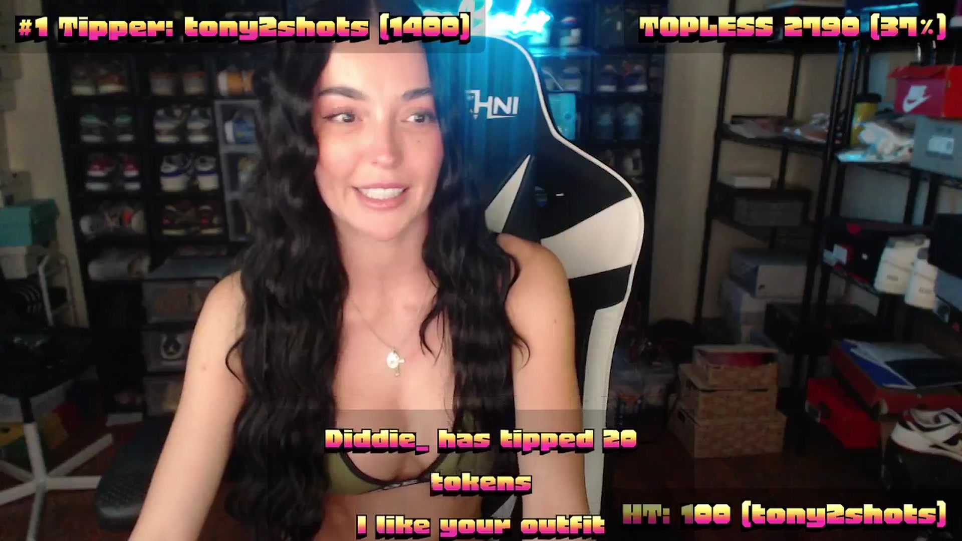 Gallery image thumbnail from SerenaBecker_'s myfreecams stream on, 08/09/2024, 04:49 image 19 of 20