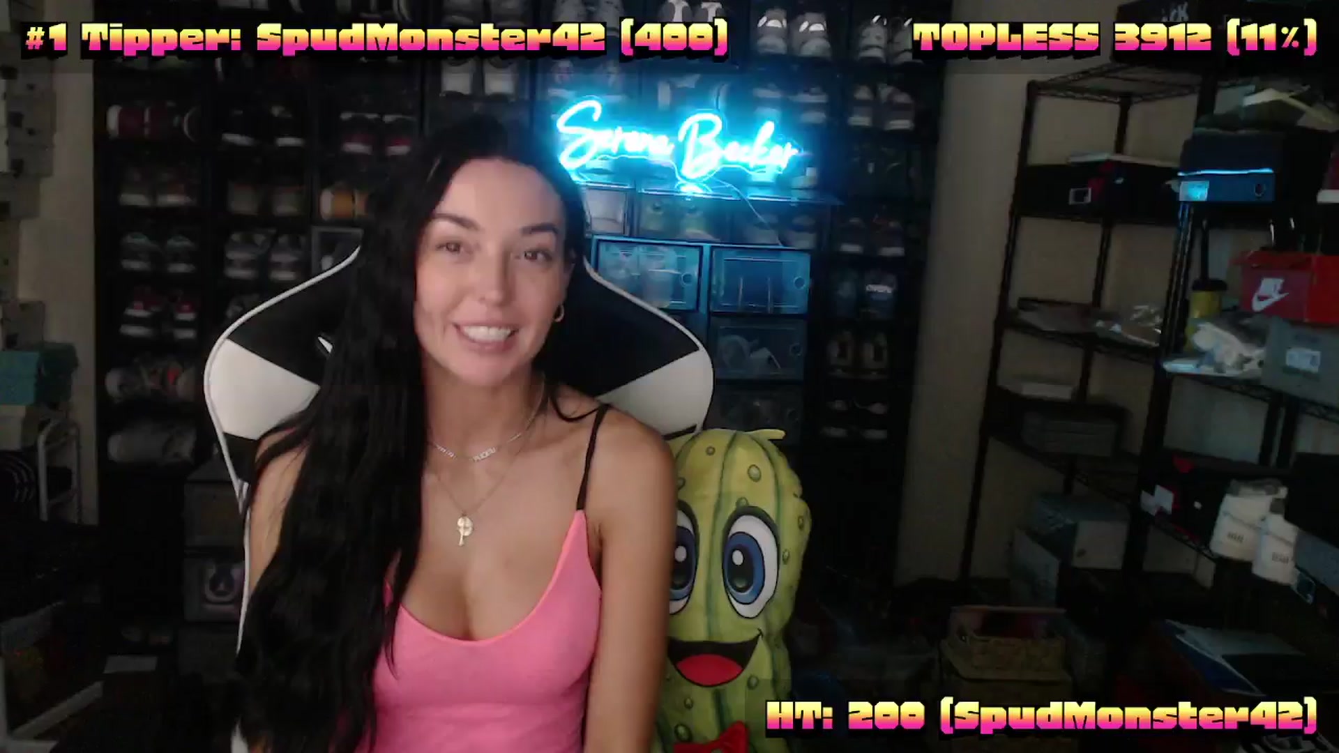 Gallery image thumbnail from SerenaBecker_'s myfreecams stream on, 08/11/2024, 05:28 image 16 of 20