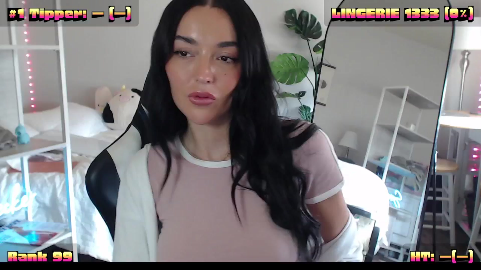 Gallery image thumbnail from SerenaBecker_'s myfreecams stream on, 09/18/2024, 23:45 image 20 of 20