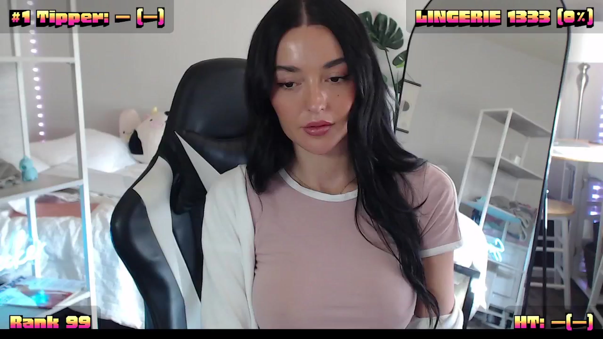 Gallery image thumbnail from SerenaBecker_'s myfreecams stream on, 09/18/2024, 23:45 image 9 of 20