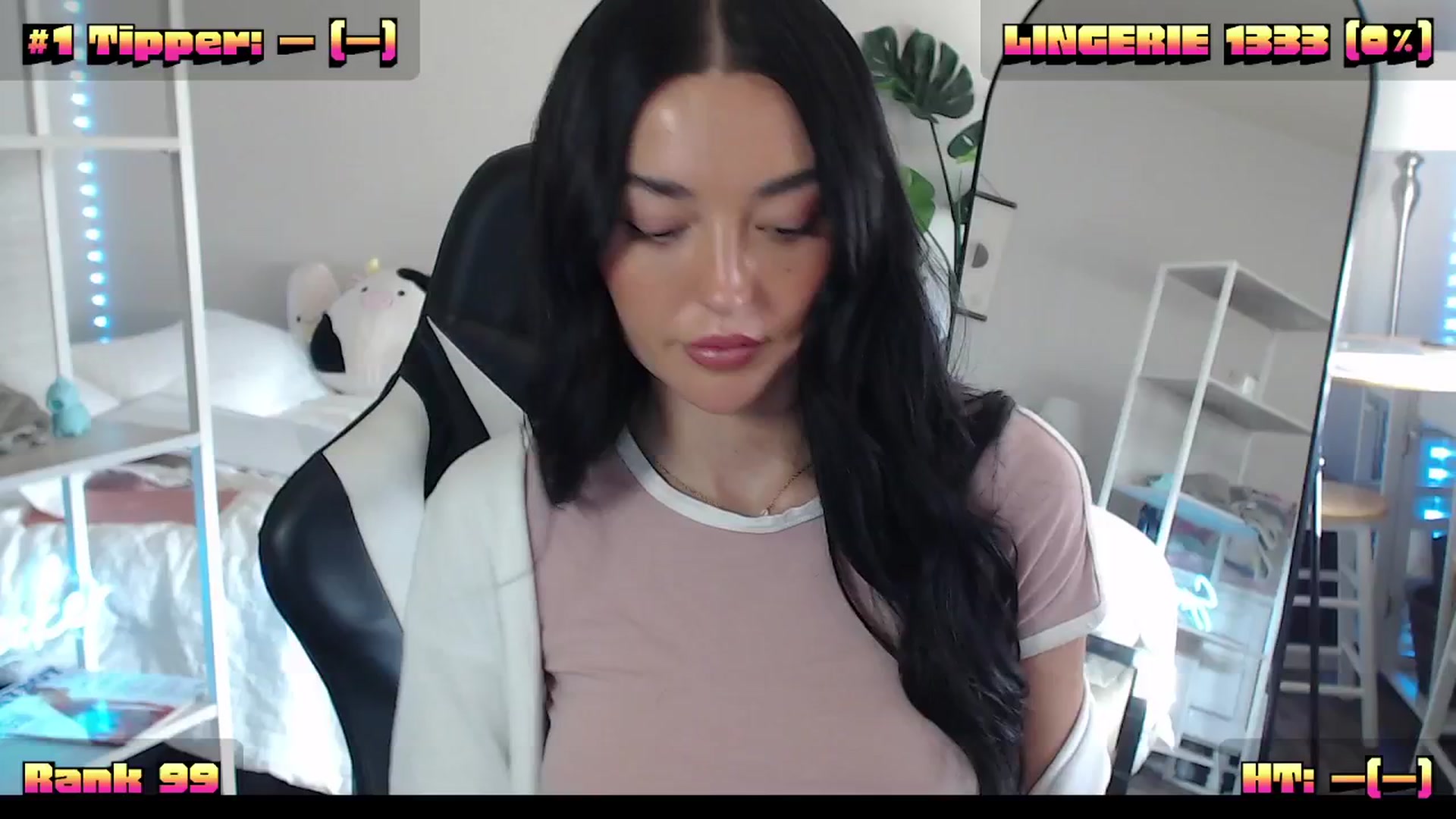 Gallery image thumbnail from SerenaBecker_'s myfreecams stream on, 09/18/2024, 23:45 image 14 of 20