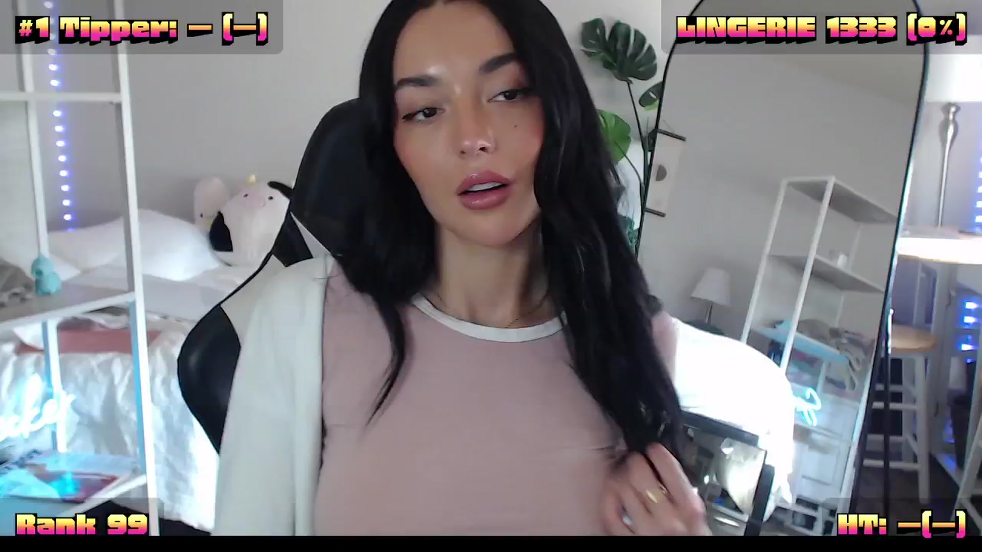 Gallery image thumbnail from SerenaBecker_'s myfreecams stream on, 09/18/2024, 23:45 image 19 of 20