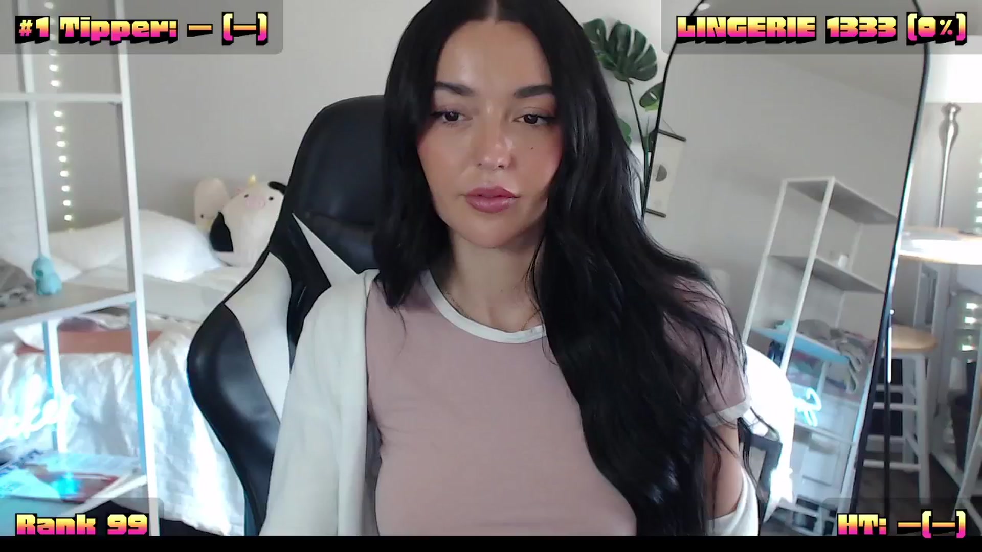 Gallery image thumbnail from SerenaBecker_'s myfreecams stream on, 09/18/2024, 23:45 image 4 of 20