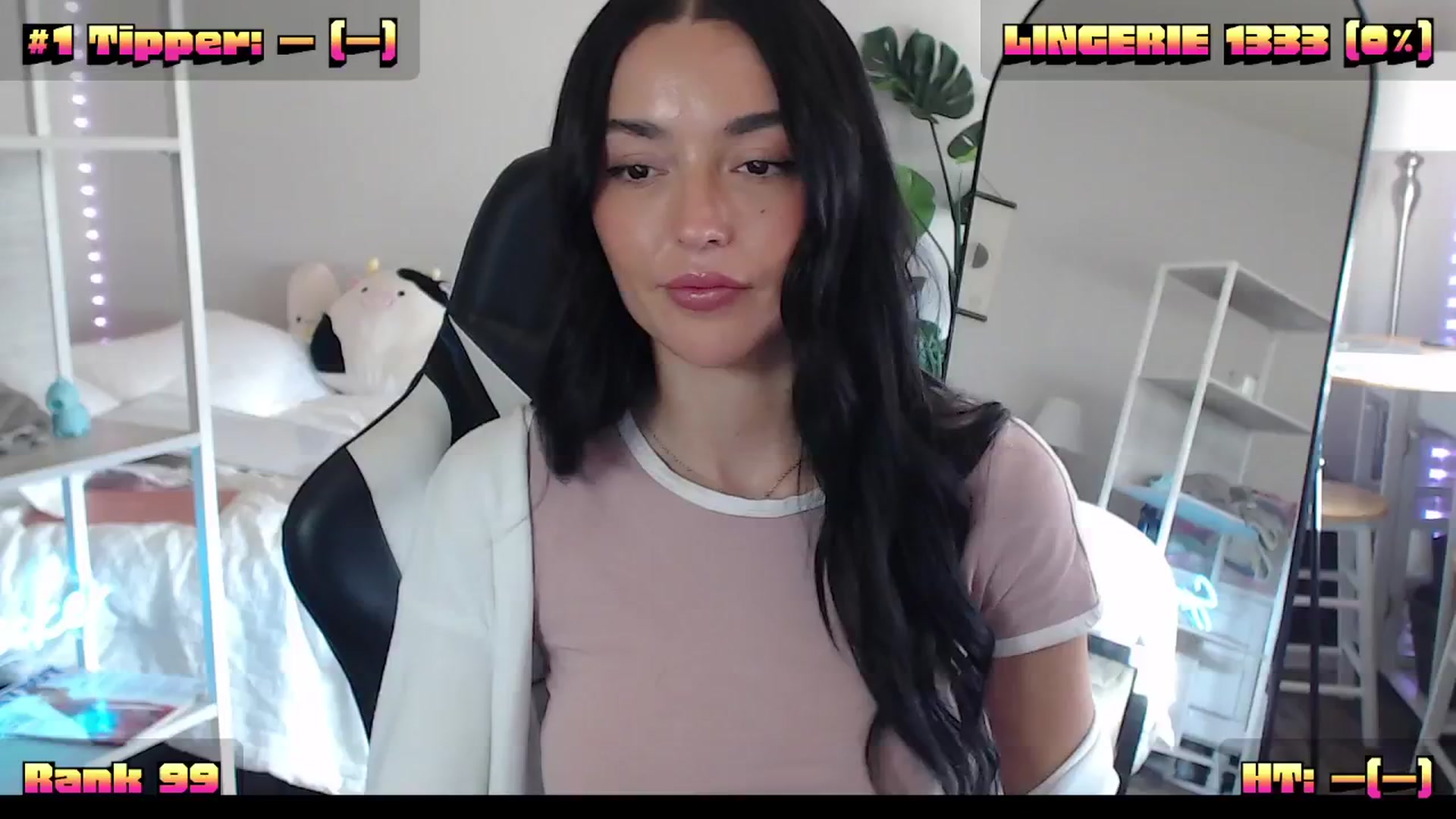 Gallery image thumbnail from SerenaBecker_'s myfreecams stream on, 09/18/2024, 23:45 image 16 of 20