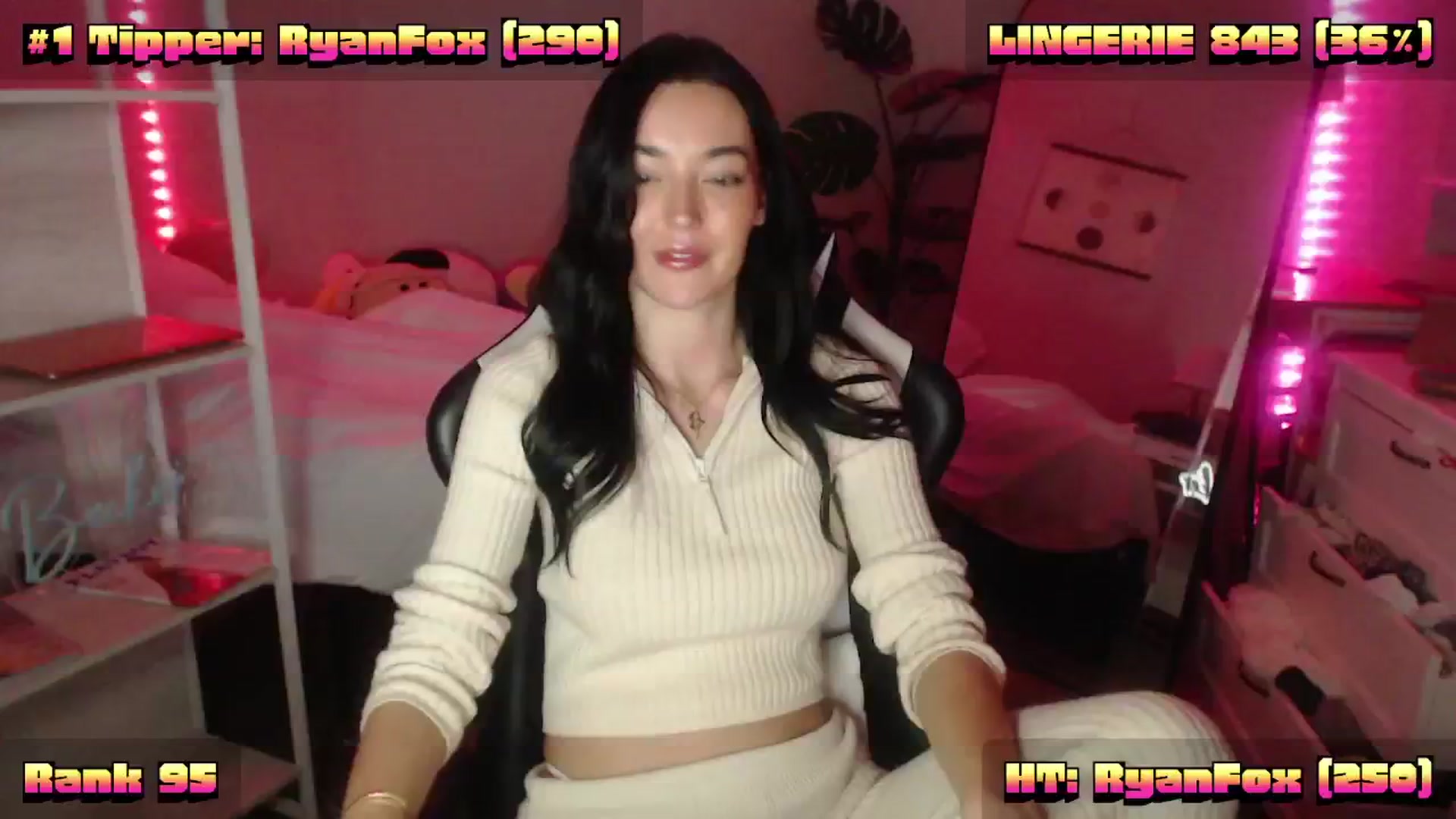 Gallery image thumbnail from SerenaBecker_'s myfreecams stream on, 09/25/2024, 03:45 image 6 of 20