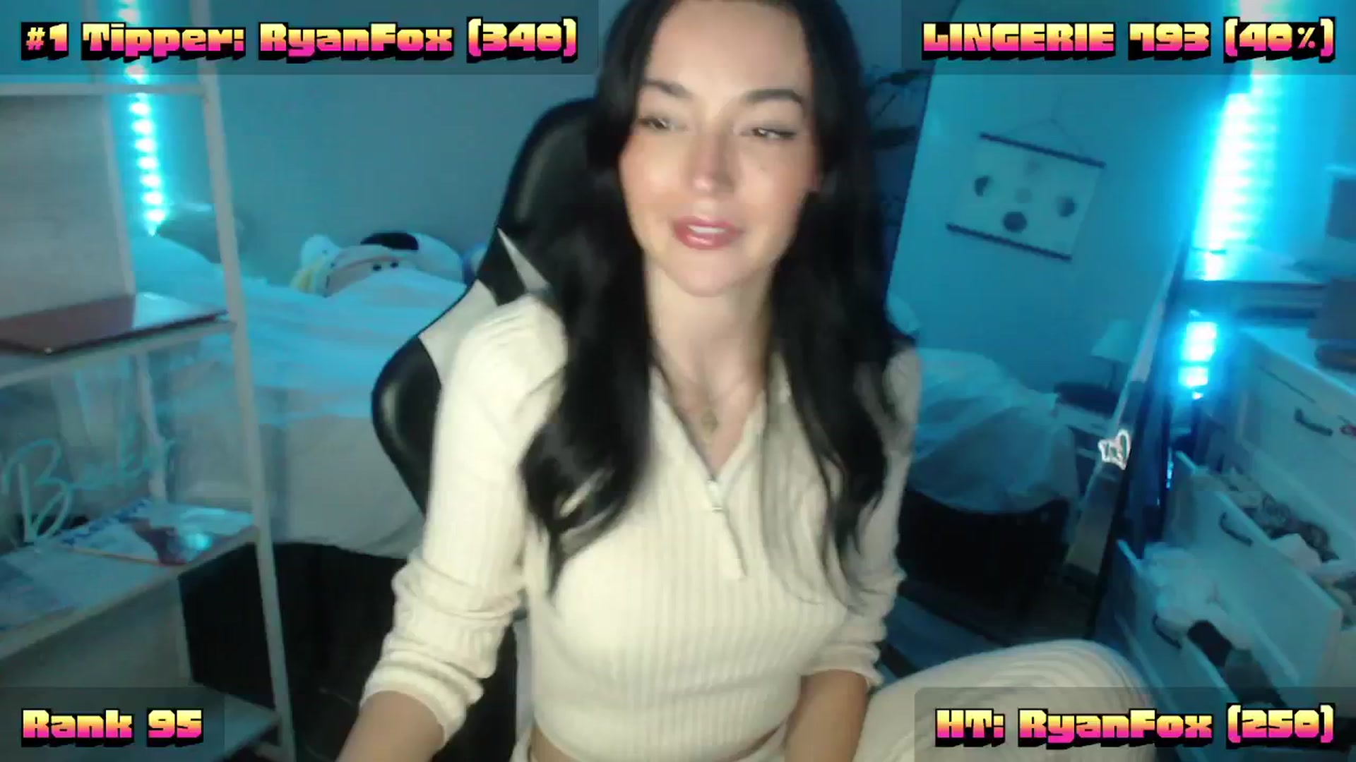 Gallery image thumbnail from SerenaBecker_'s myfreecams stream on, 09/25/2024, 03:45 image 13 of 20
