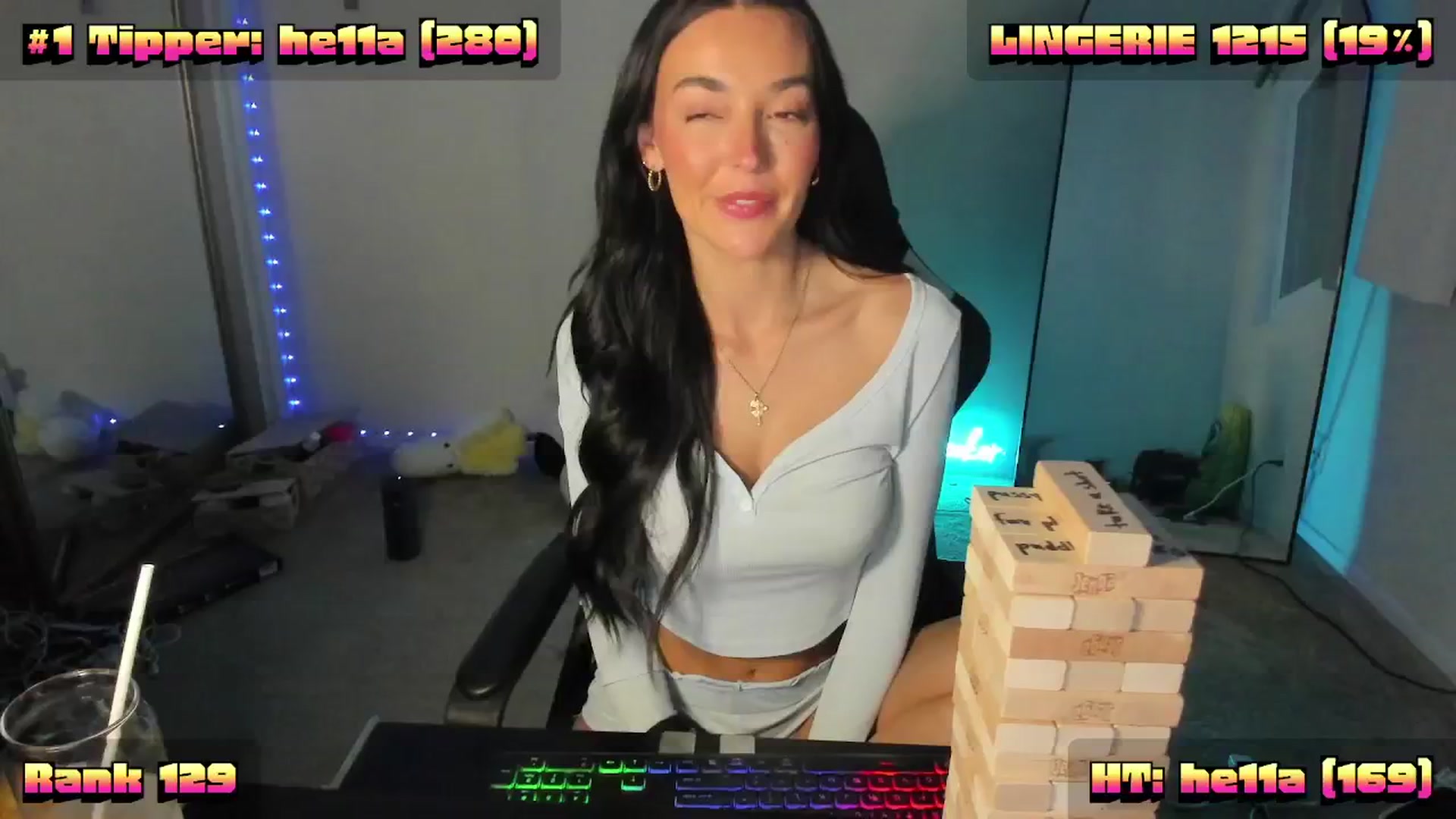 Gallery image thumbnail from SerenaBecker_'s myfreecams stream on, 11/12/2024, 06:51 image 4 of 20
