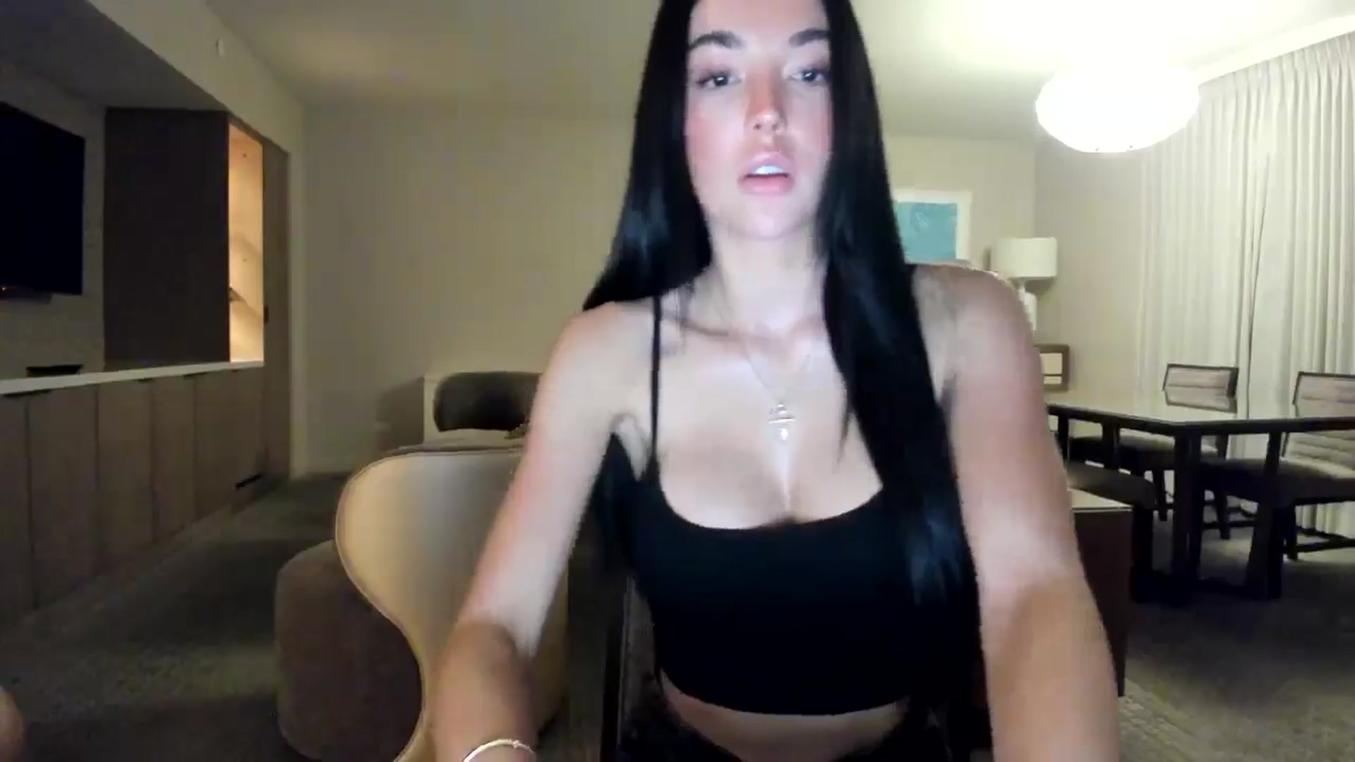Gallery image thumbnail from SerenaBecker_'s myfreecams stream on, 11/23/2024, 07:50 image 8 of 20