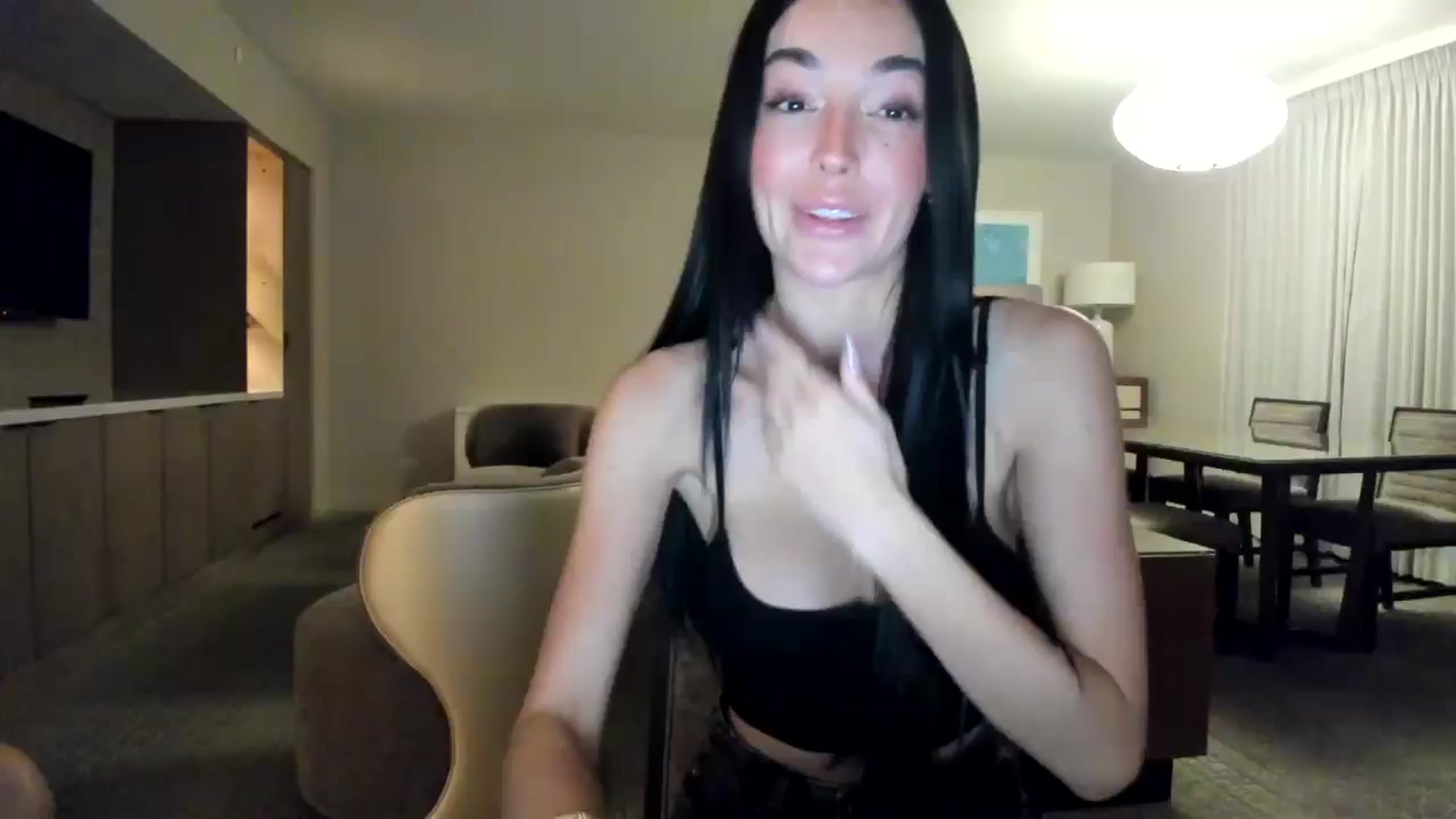 Gallery image thumbnail from SerenaBecker_'s myfreecams stream on, 11/23/2024, 07:50 image 6 of 20