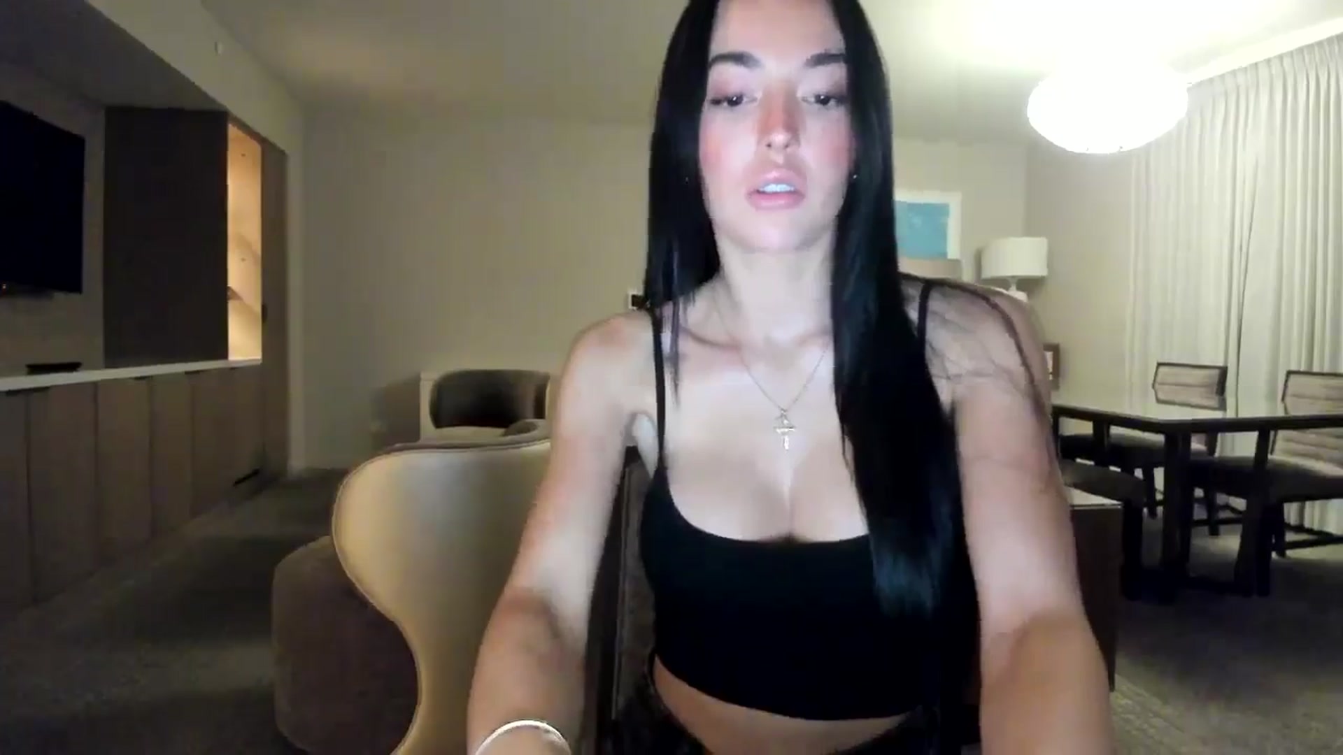 Gallery image thumbnail from SerenaBecker_'s myfreecams stream on, 11/23/2024, 07:50 image 11 of 20