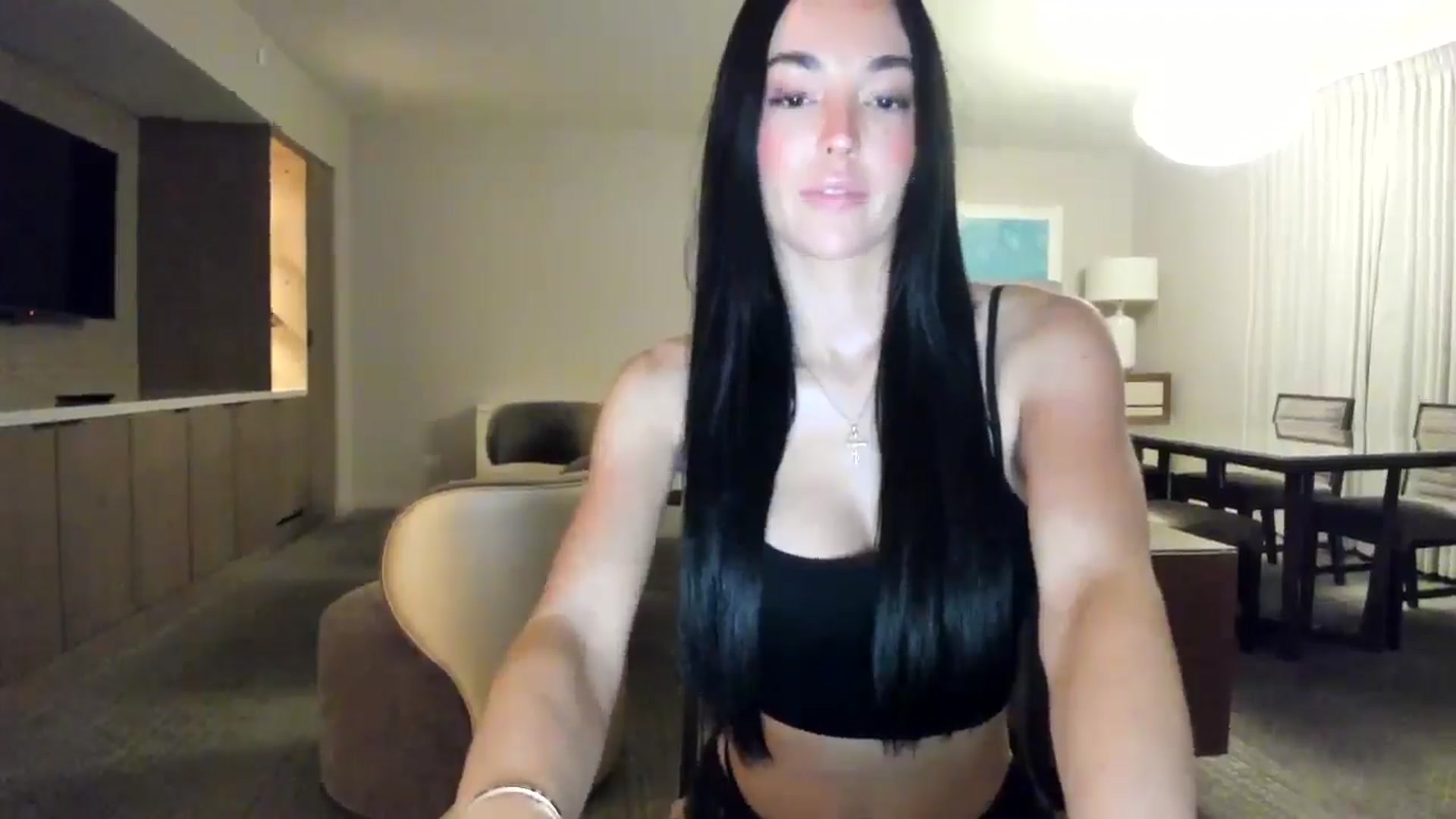 Gallery image thumbnail from SerenaBecker_'s myfreecams stream on, 11/23/2024, 07:50 image 19 of 20