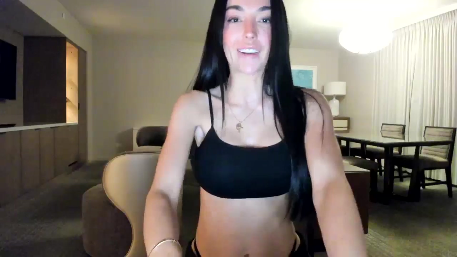 Gallery image thumbnail from SerenaBecker_'s myfreecams stream on, 11/23/2024, 08:09 image 8 of 20