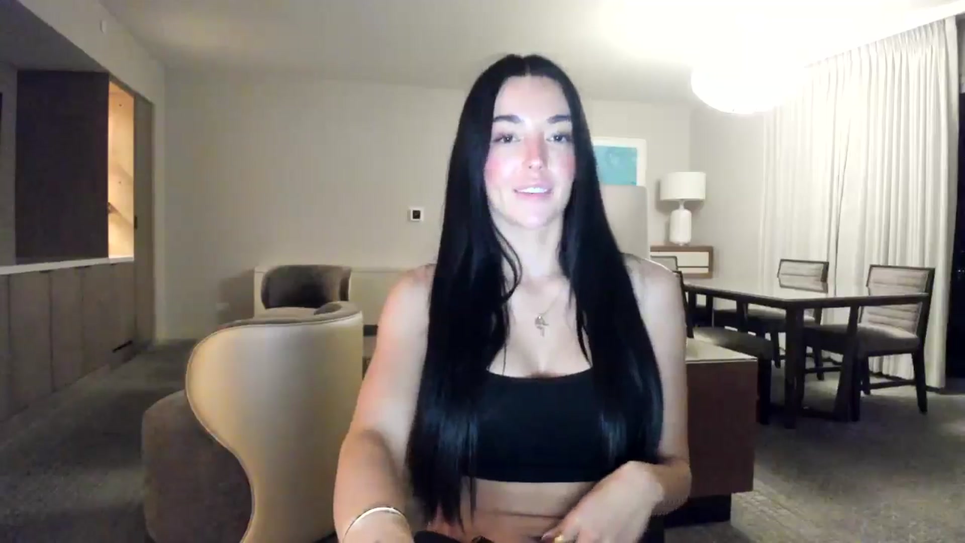 Gallery image thumbnail from SerenaBecker_'s myfreecams stream on, 11/23/2024, 08:35 image 16 of 20