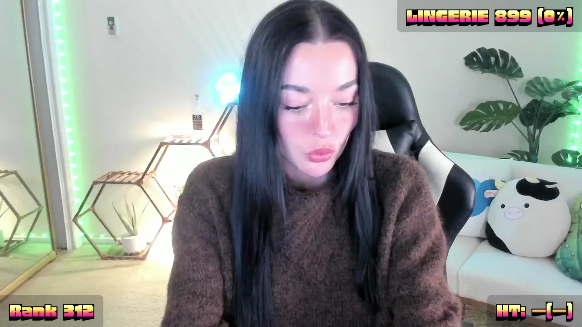Gallery image thumbnail from SerenaBecker_'s myfreecams stream on, 01/24/2025, 04:44 image 1 of 20