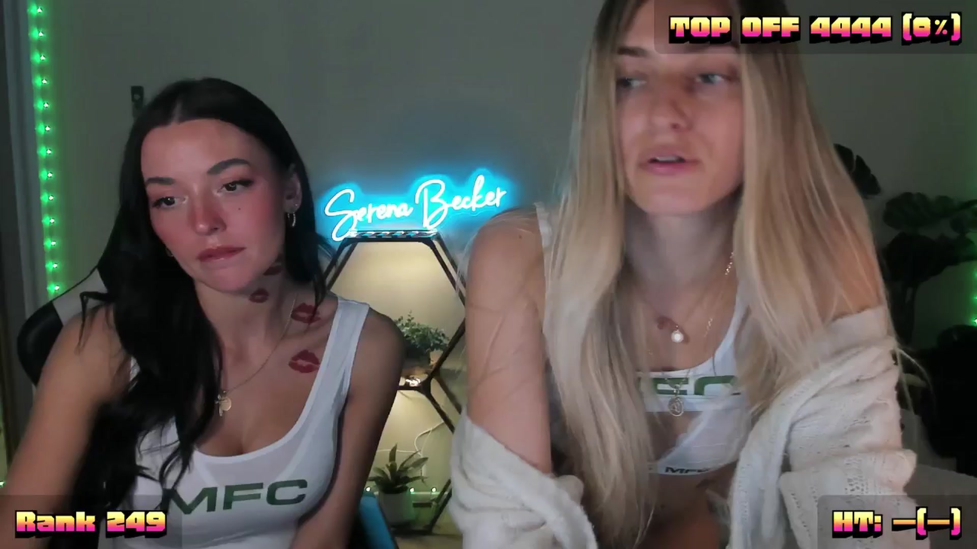 Gallery image thumbnail from SerenaBecker_'s myfreecams stream on, 01/28/2025, 08:07 image 5 of 20