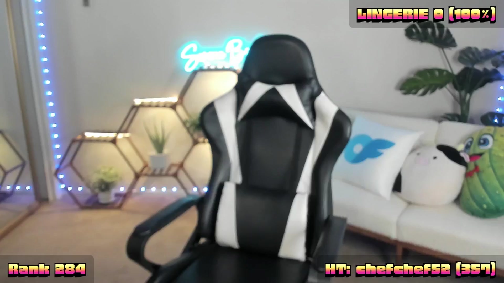 Gallery image thumbnail from SerenaBecker_'s myfreecams stream on, 02/03/2025, 05:34 image 11 of 20