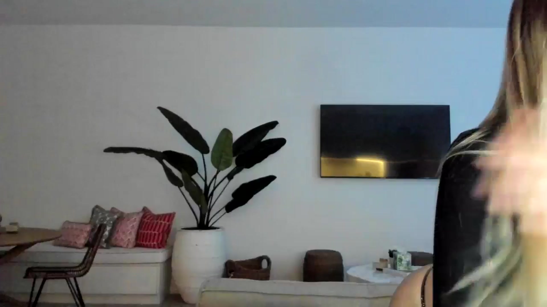 Gallery image thumbnail from SerenaBecker_'s myfreecams stream on, 02/28/2025, 06:34 image 18 of 20