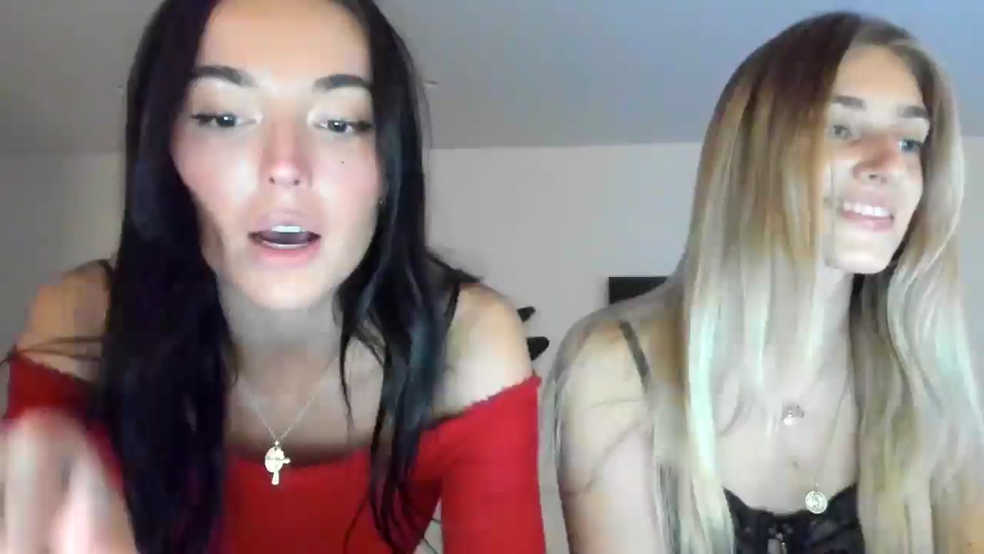 Gallery image thumbnail from SerenaBecker_'s myfreecams stream on, 03/04/2025, 06:45 image 19 of 20