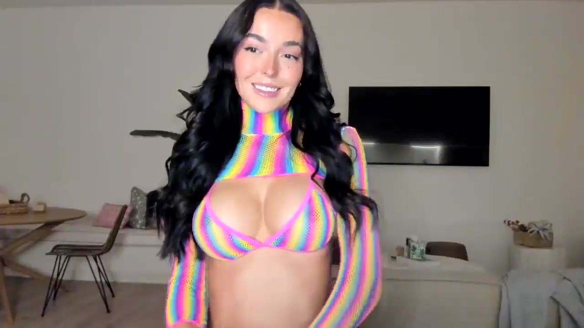 Gallery image thumbnail from SerenaBecker_'s myfreecams stream on, 03/09/2025, 05:21 image 11 of 20