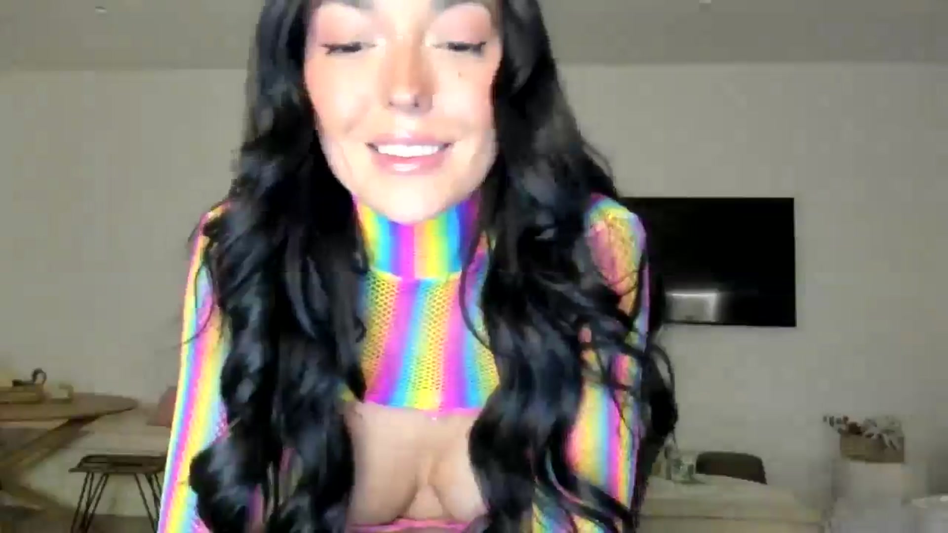 Gallery image thumbnail from SerenaBecker_'s myfreecams stream on, 03/09/2025, 05:21 image 8 of 20