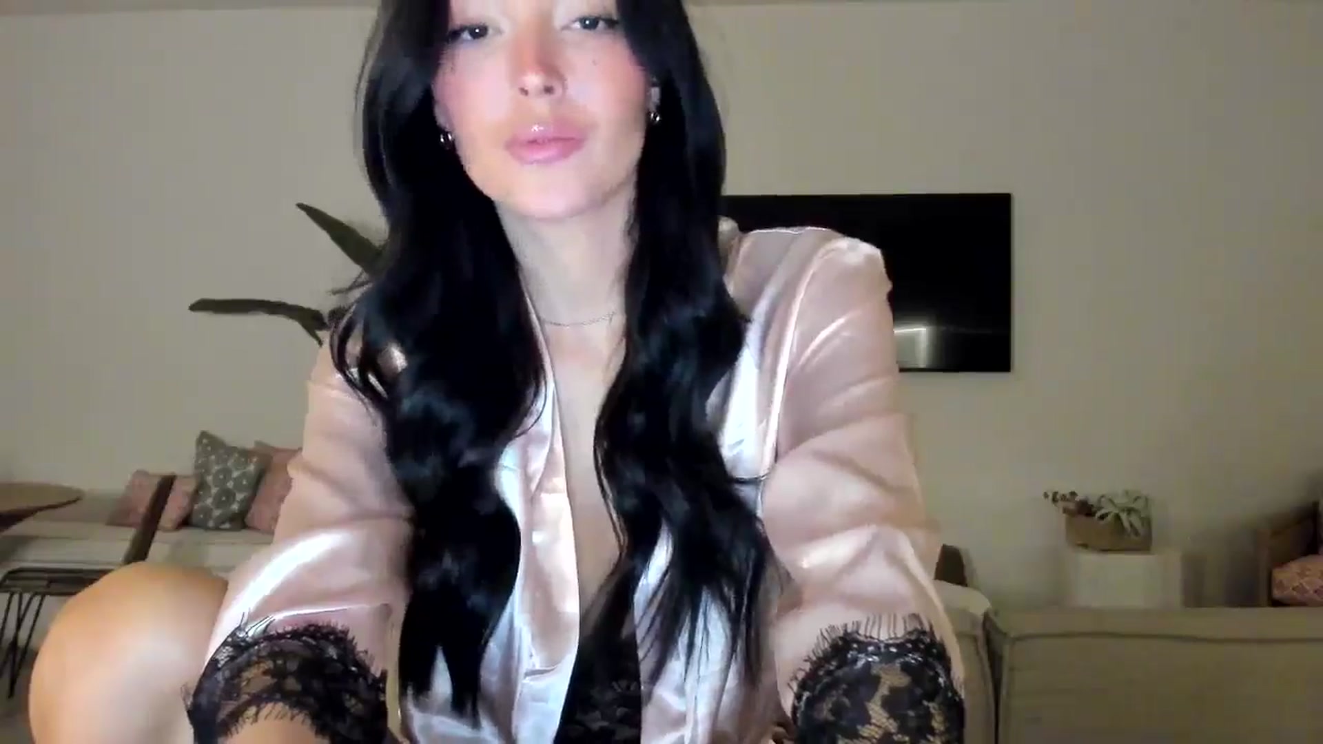 Gallery image thumbnail from SerenaBecker_'s myfreecams stream on, 03/12/2025, 04:42 image 13 of 20