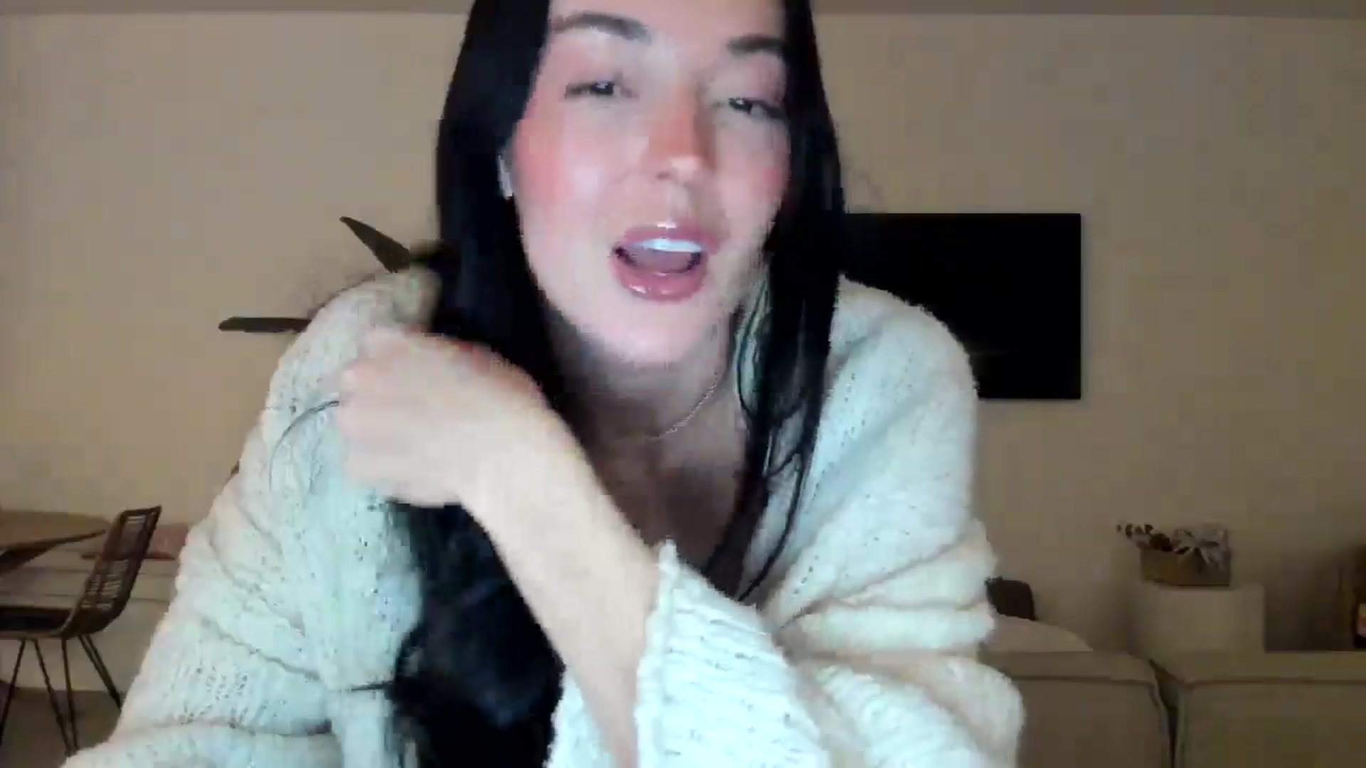 Gallery image thumbnail from SerenaBecker_'s myfreecams stream on, 03/15/2025, 08:48 image 5 of 20