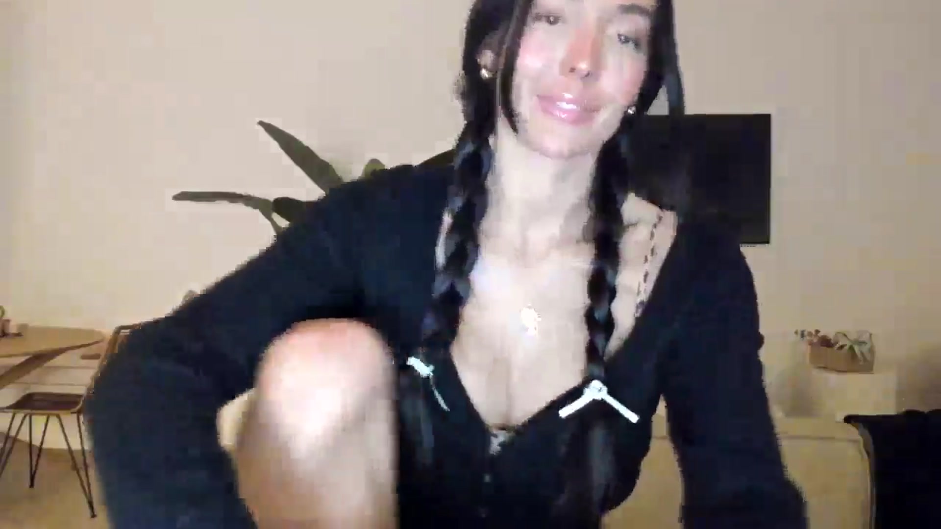 Gallery image thumbnail from SerenaBecker_'s myfreecams stream on, 03/16/2025, 06:19 image 14 of 20
