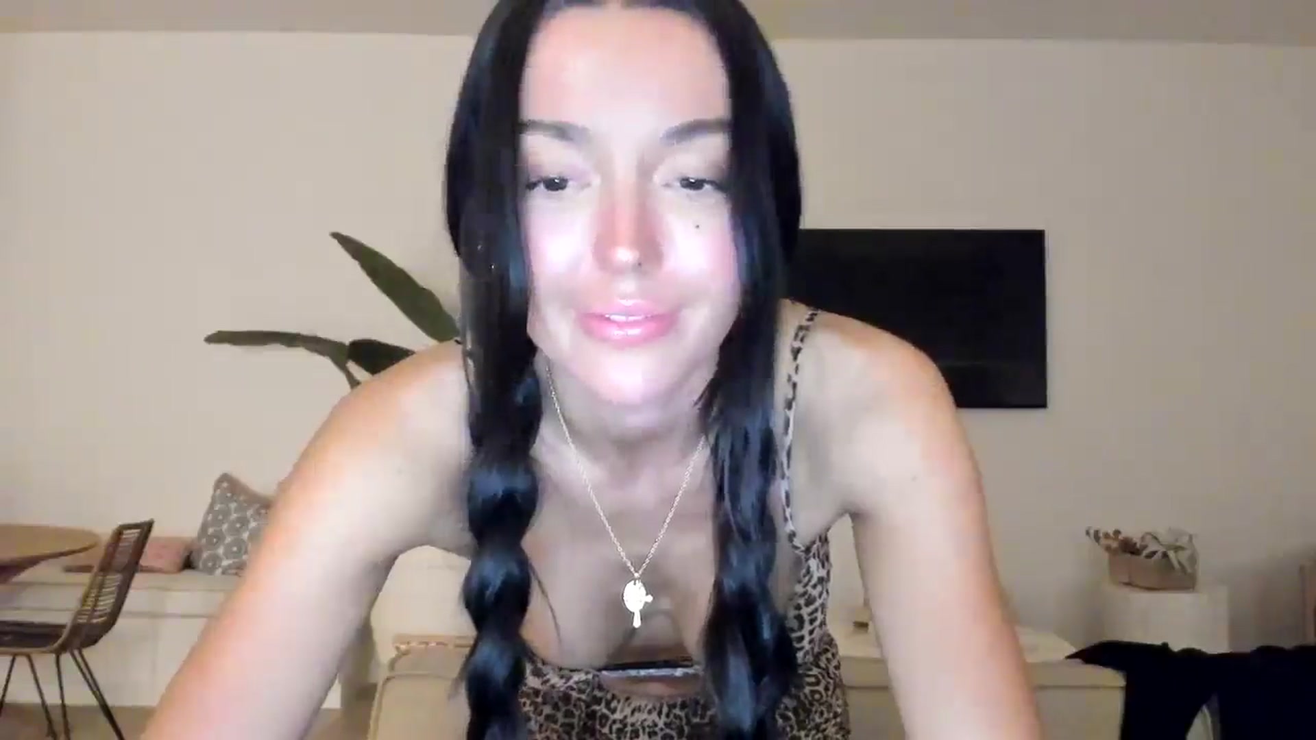 Gallery image thumbnail from SerenaBecker_'s myfreecams stream on, 03/16/2025, 08:39 image 7 of 20