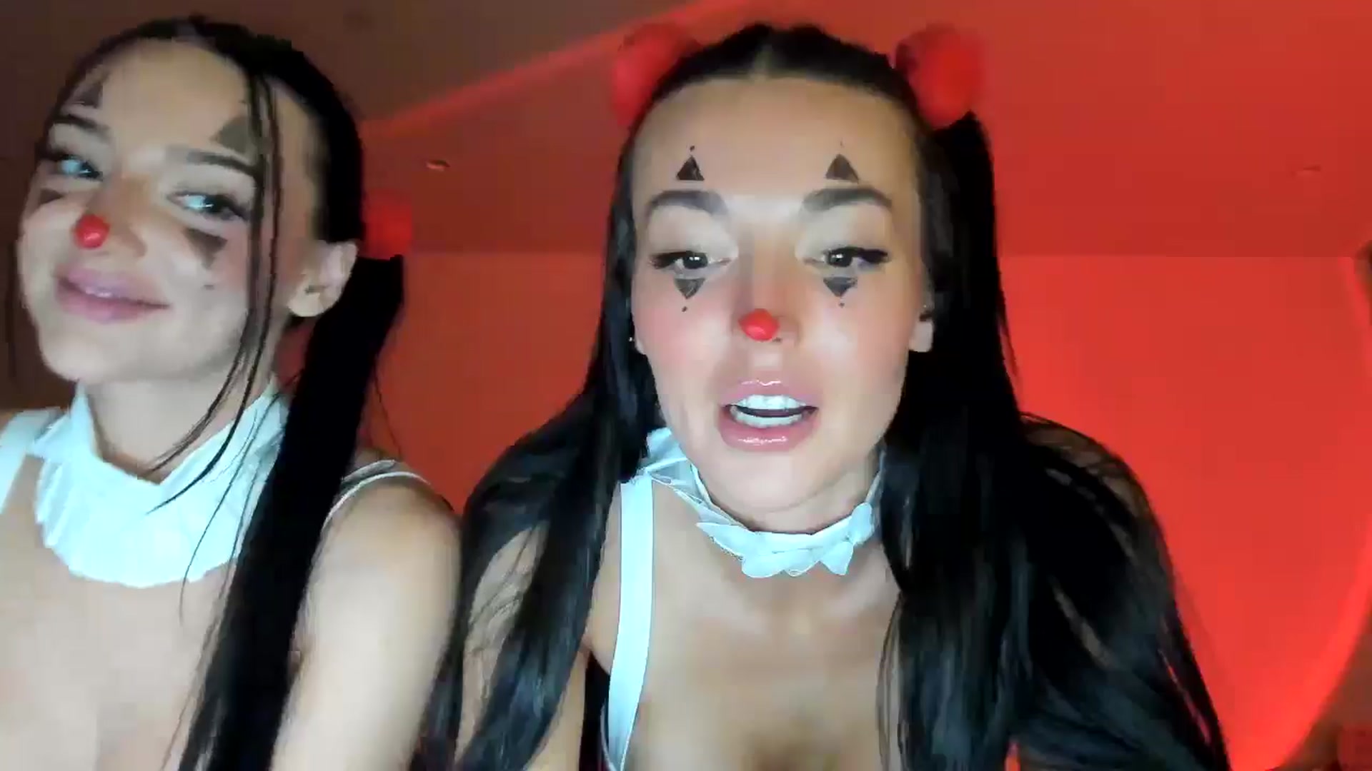 Gallery image thumbnail from SerenaBecker_'s myfreecams stream on, 04/03/2025, 06:48 image 16 of 20