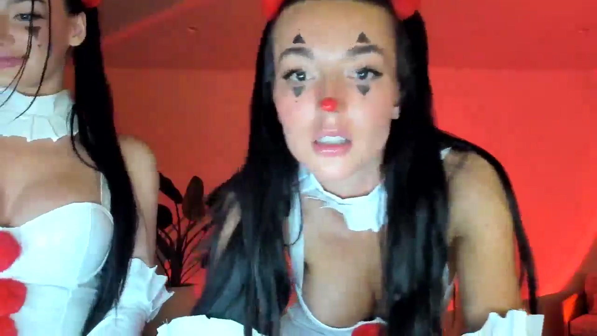 Gallery image thumbnail from SerenaBecker_'s myfreecams stream on, 04/03/2025, 06:48 image 14 of 20