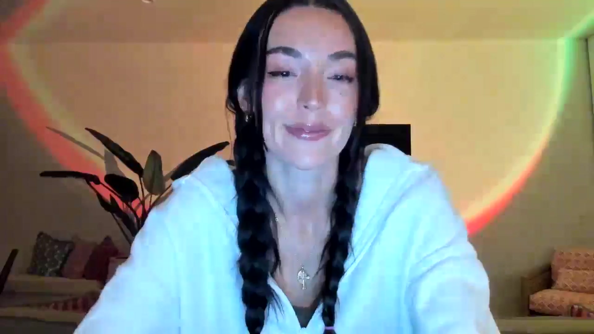 Gallery image thumbnail from SerenaBecker_'s myfreecams stream on, 04/04/2025, 06:07 image 19 of 20