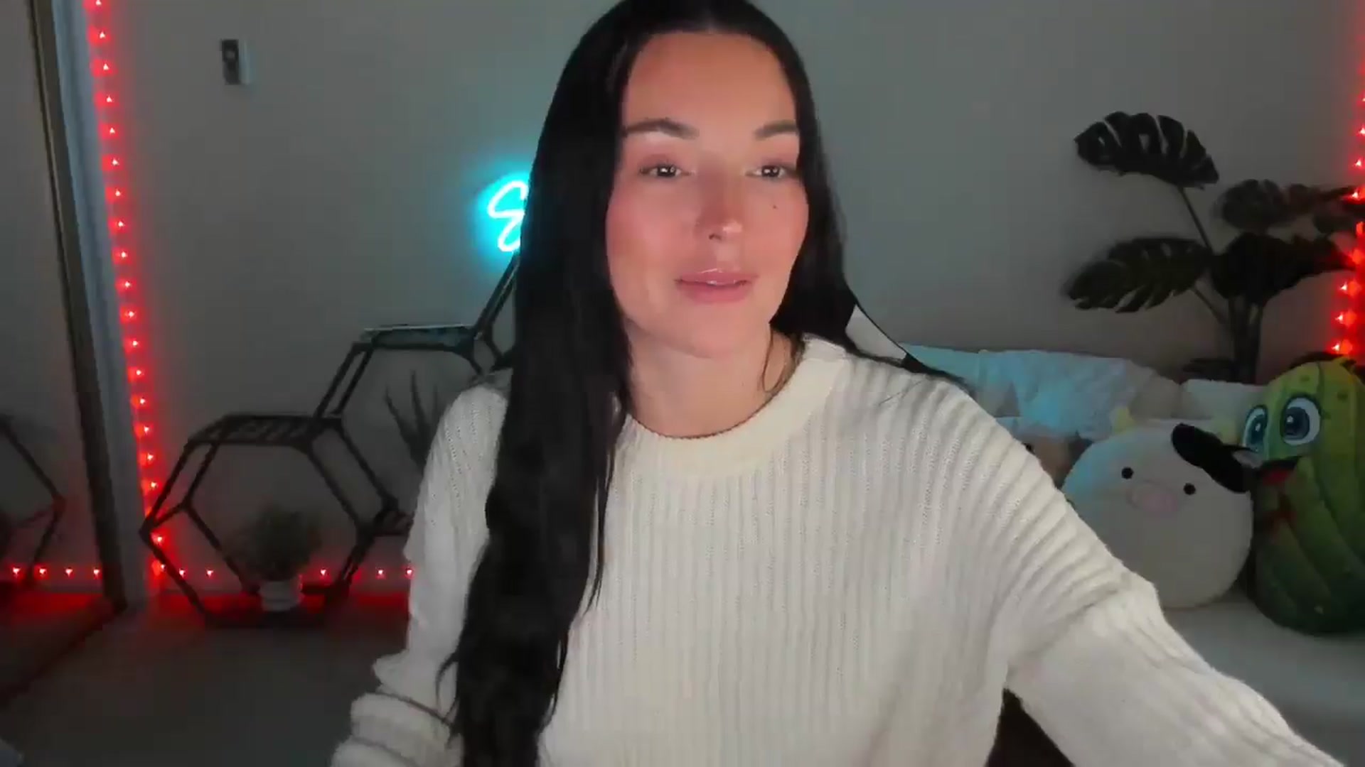 Gallery image thumbnail from SerenaBecker_'s myfreecams stream on, 04/17/2025, 06:24 image 5 of 20
