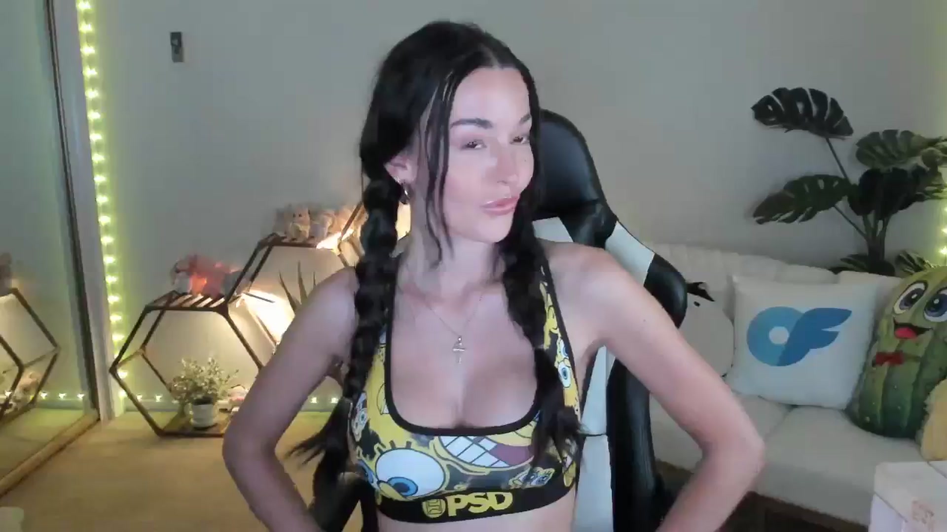 Gallery image thumbnail from SerenaBecker_'s myfreecams stream on, 06/16/2025, 05:09 image 9 of 20